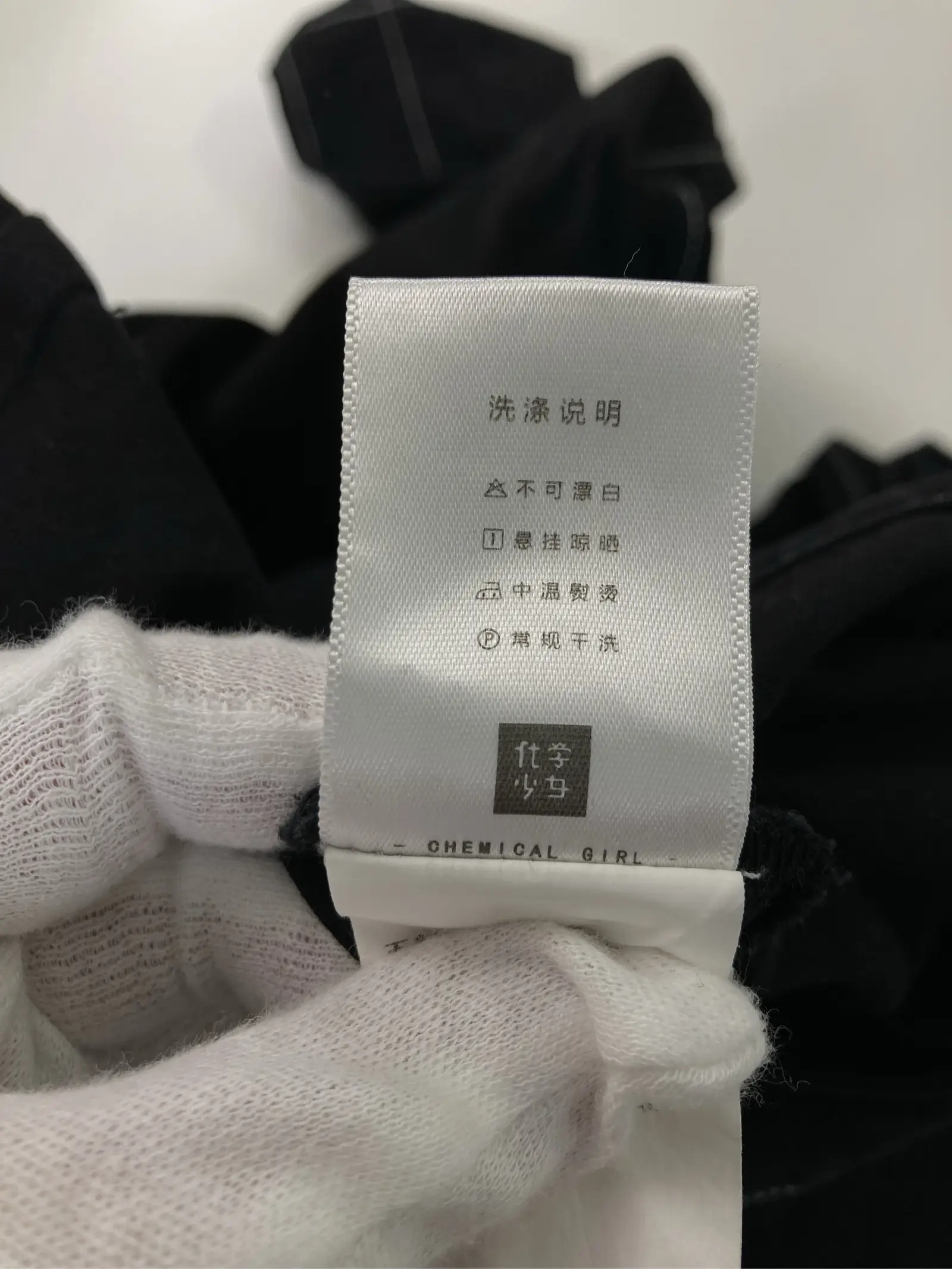 https://r2-worker.digdig.jp/product/4cc1b313-a118-4c7a-8783-30762980cdda/ce9a7454-6586-410c-ad76-17c9fdcbc1a3