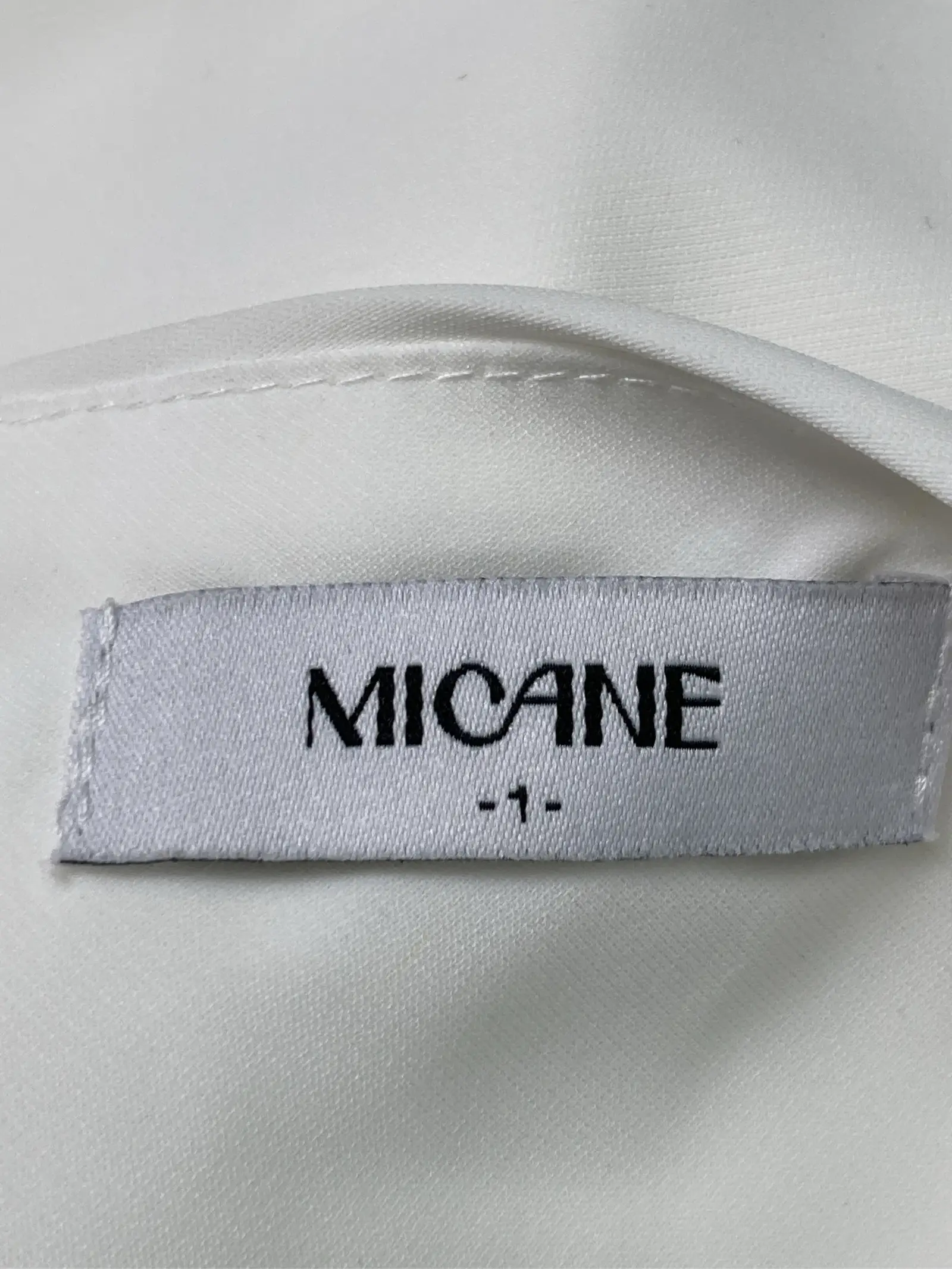 https://r2-worker.digdig.jp/product/4cd0423a-286d-411b-bec0-fcb8061ae2a8/d1e15a7f-912b-4846-9063-0afaf66e43da