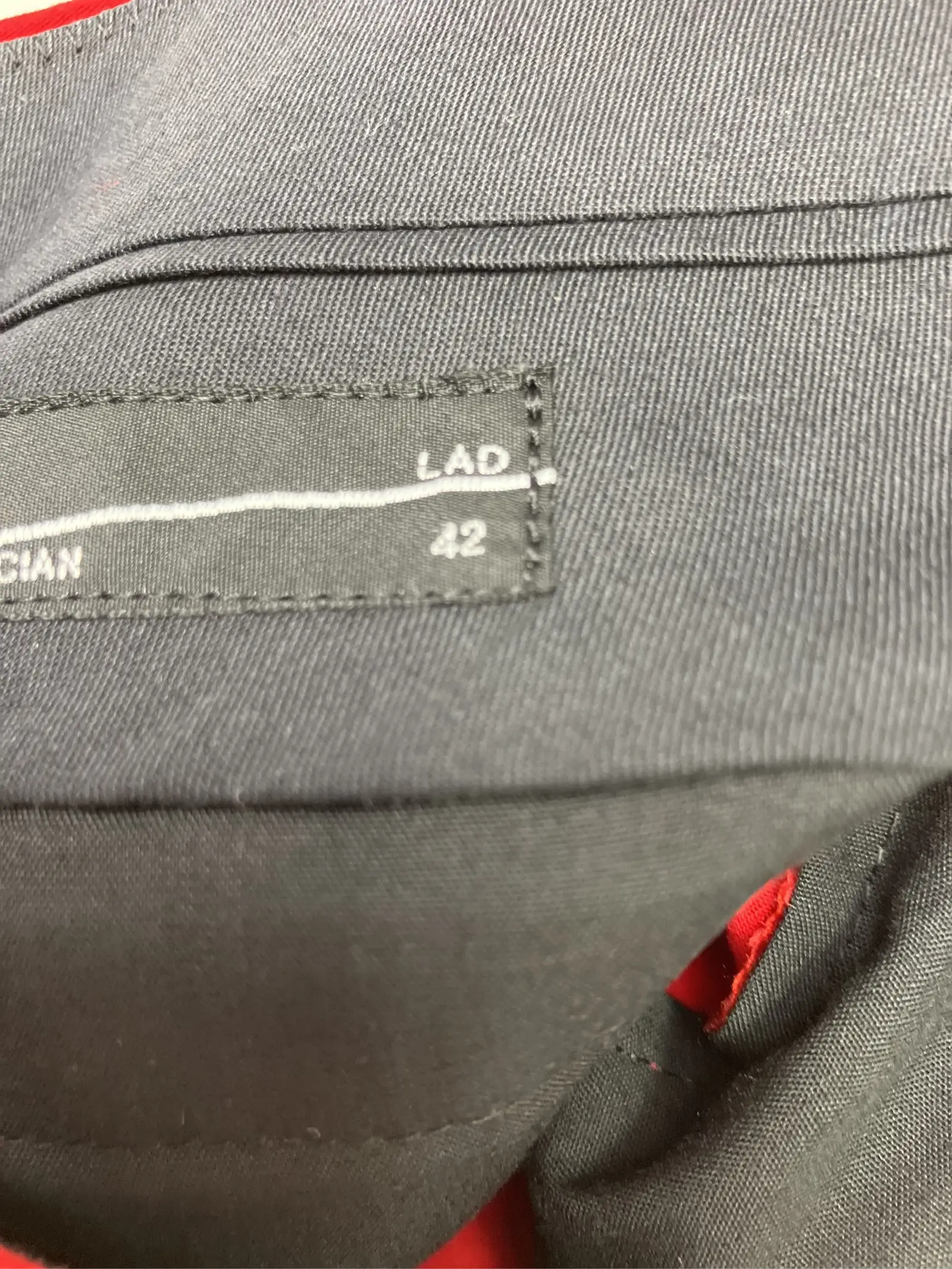 https://r2-worker.digdig.jp/product/4ce9d71f-3a53-4167-b9c2-6aaa61c5e308/e68ccfc5-d2a0-41a1-8250-76e7112d07e4