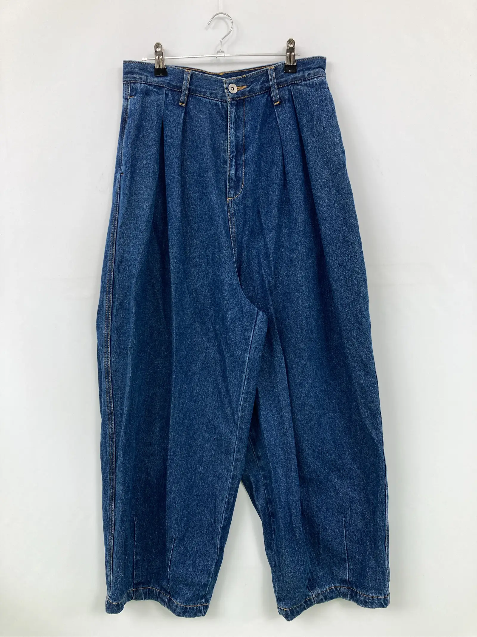 https://r2-worker.digdig.jp/product/4d10a8a2-d8a7-41a7-9b31-3058a867d75c/34c5a94c-e8d3-4ff5-aeed-bc56a2d960dc