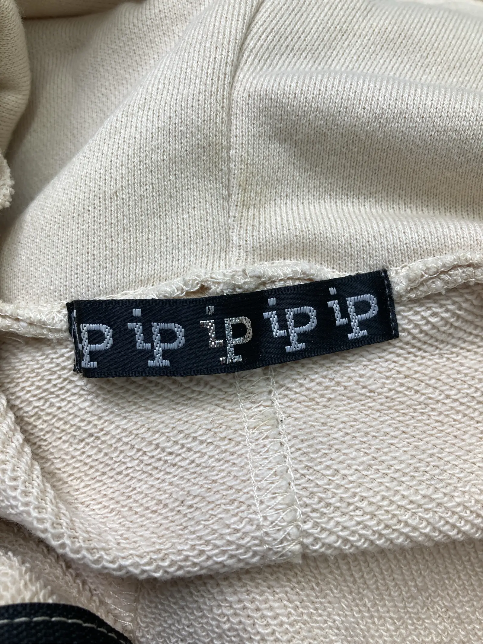 https://r2-worker.digdig.jp/product/4d1372a6-509d-43ef-b933-c507cd52f52e/8bb2abf2-174a-46bc-841b-32e4392b9b0e