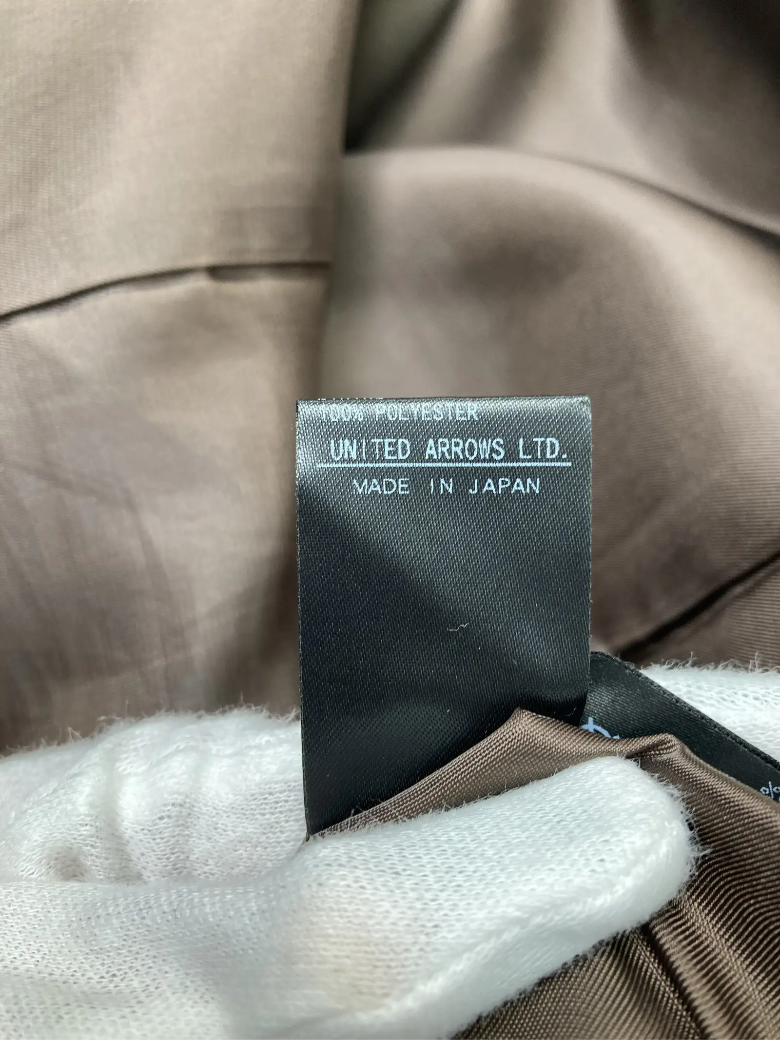 https://r2-worker.digdig.jp/product/4d3ecd65-2736-4a18-88f2-1752b338035d/c6afbd8f-a72b-4824-a296-370f55099b15