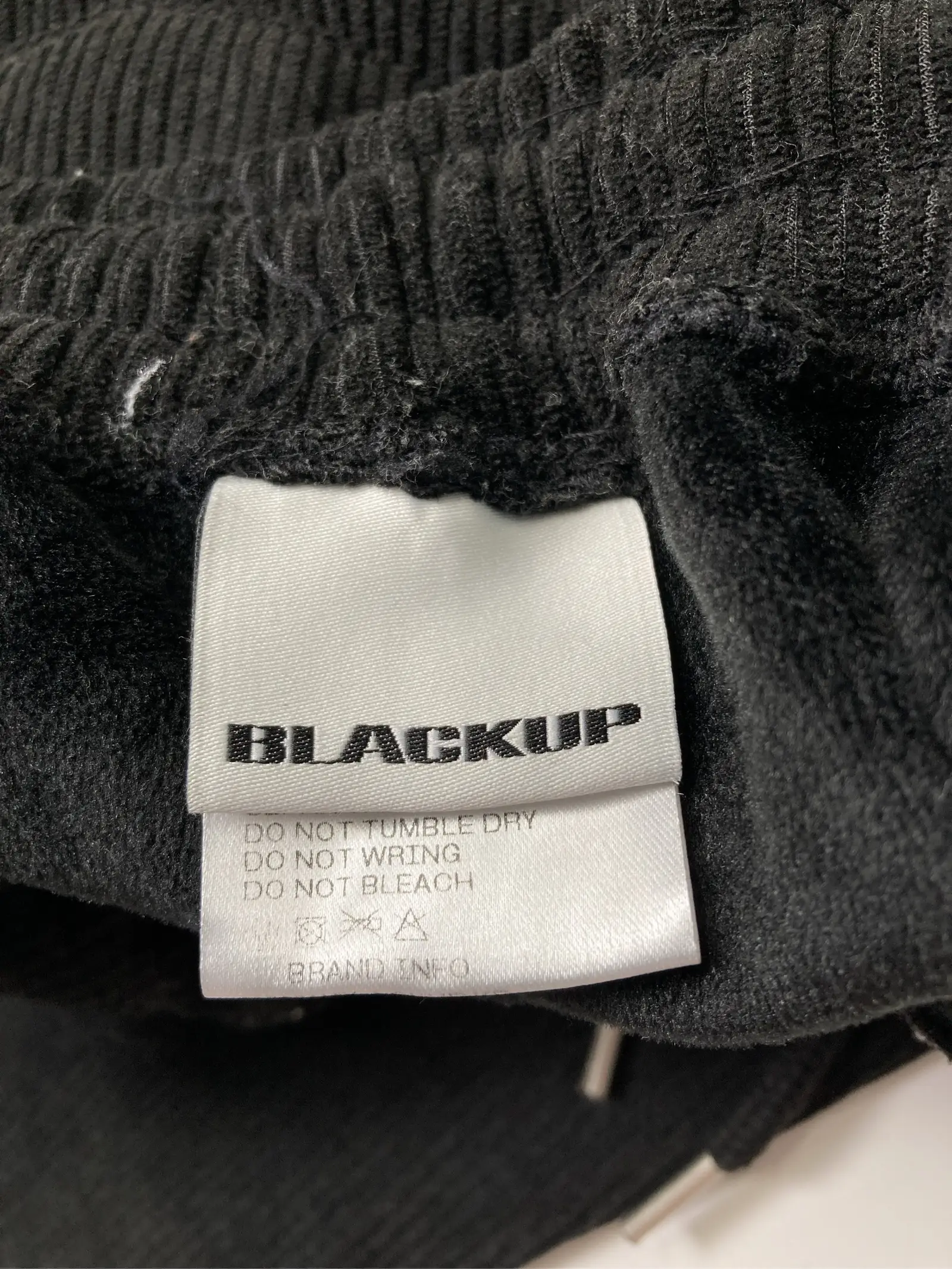 https://r2-worker.digdig.jp/product/4d8d7e5a-979d-44df-8a10-c217a7fe3d1f/60dbcd9d-df30-48c0-99b0-d6e15451b1ef