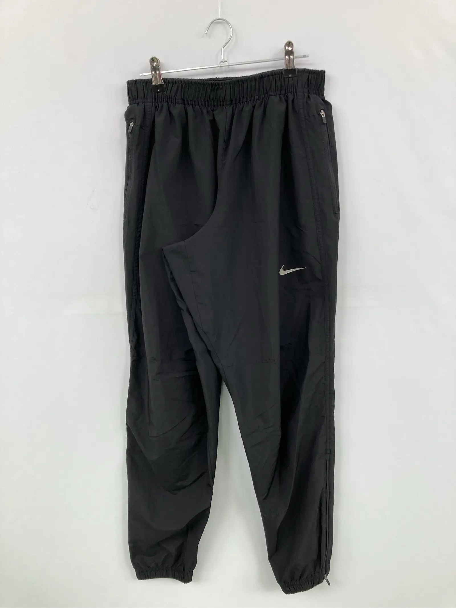 https://r2-worker.digdig.jp/product/4da3fb9a-87cc-4e93-bf72-bc7248201699/589a1736-5786-48bf-b088-eb2c334266c7