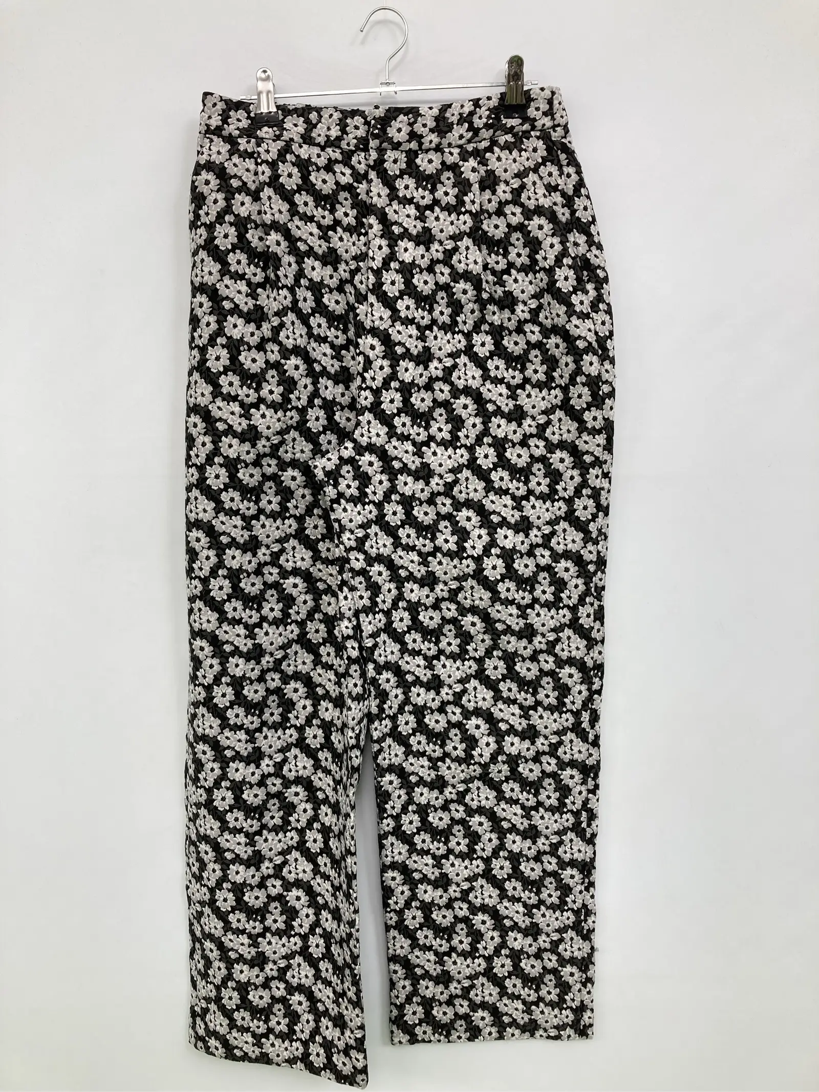 https://r2-worker.digdig.jp/product/4e0ee2bb-9171-40d4-a56b-06c030a1d17c/eb82687f-e90f-4e04-8793-e2130ea18ba1