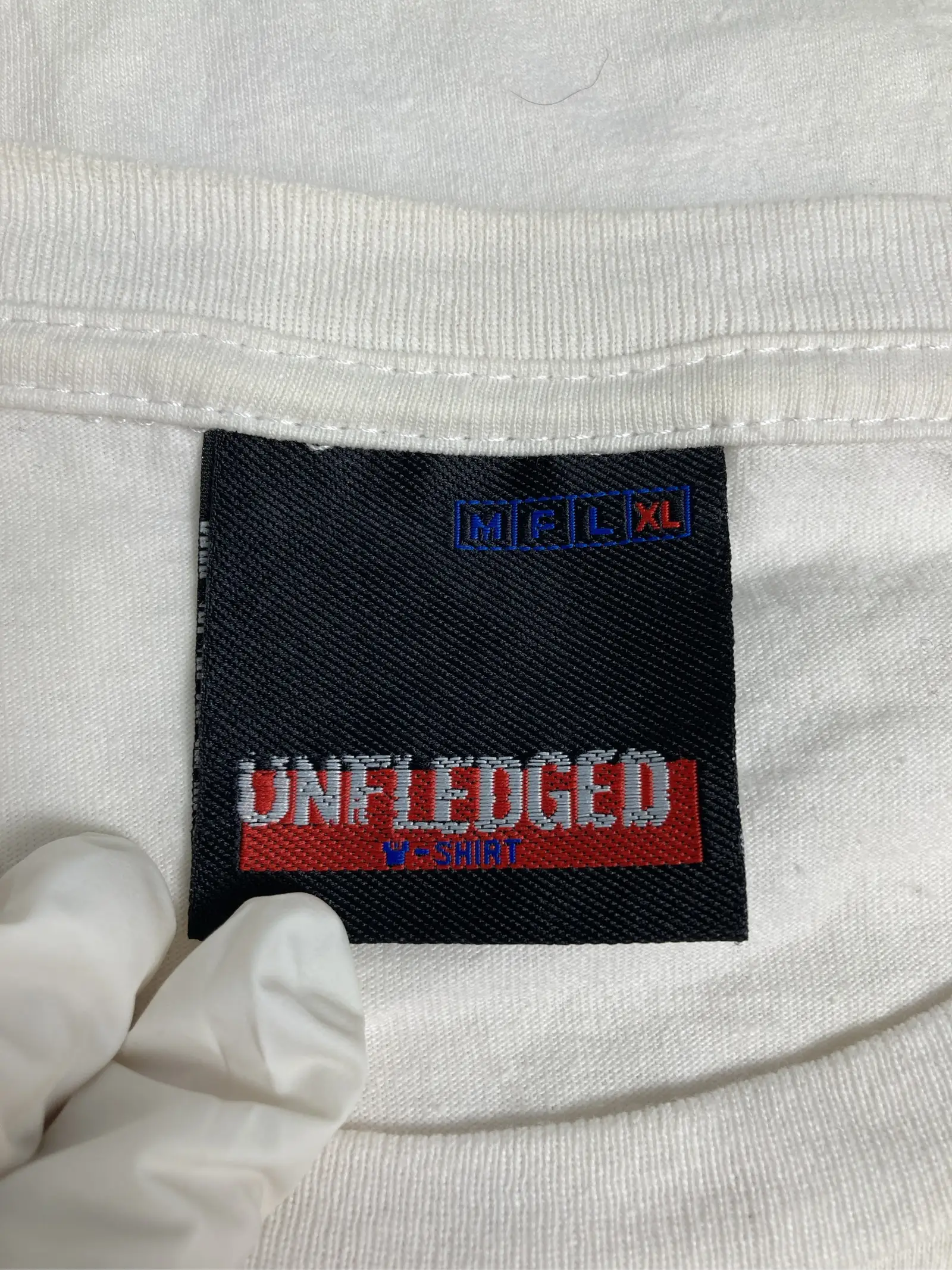 https://r2-worker.digdig.jp/product/4e29d619-d3a0-40ba-8cdb-0031fe1c7f9d/eacaa81e-618f-4ff6-b6de-081de04b59b7