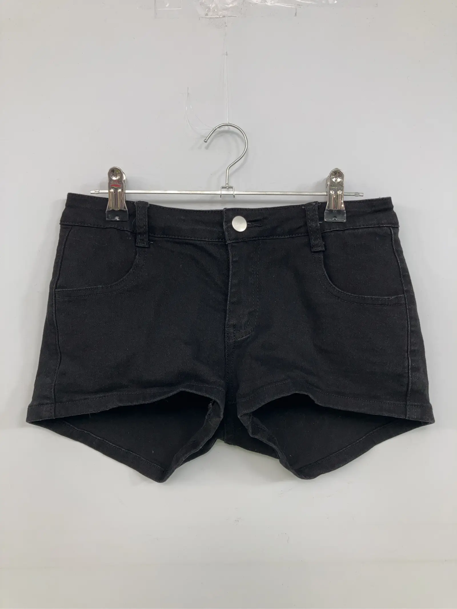 https://r2-worker.digdig.jp/product/4e4171a3-8a65-4324-a97b-07f3f784b979/7ebe8c1c-6120-4891-9c77-56c90aa0f317