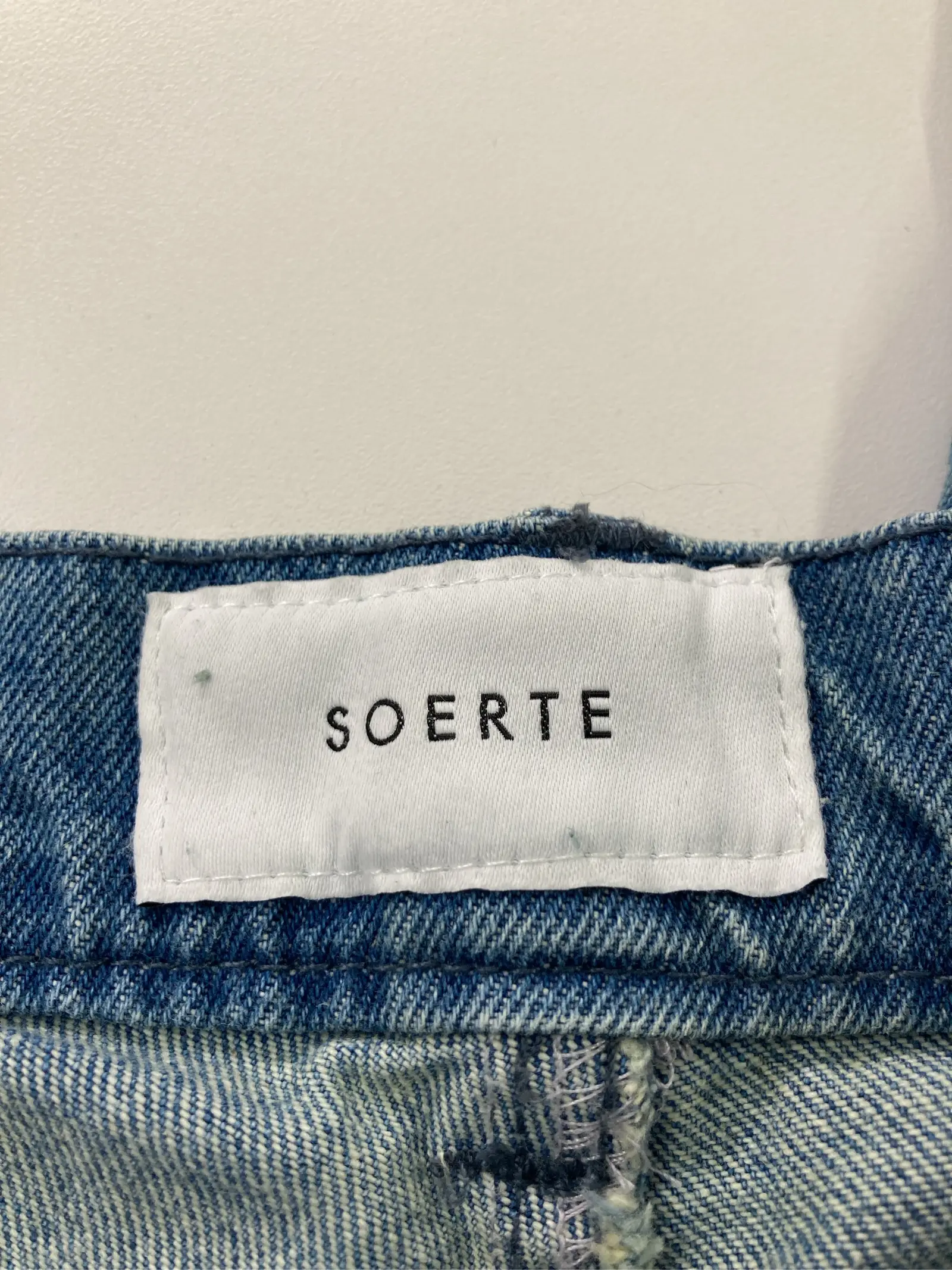 https://r2-worker.digdig.jp/product/4e9a8616-3f66-407a-a51f-bca1571cbe95/b889a6c3-33d9-4549-abd1-fdf8baf57304