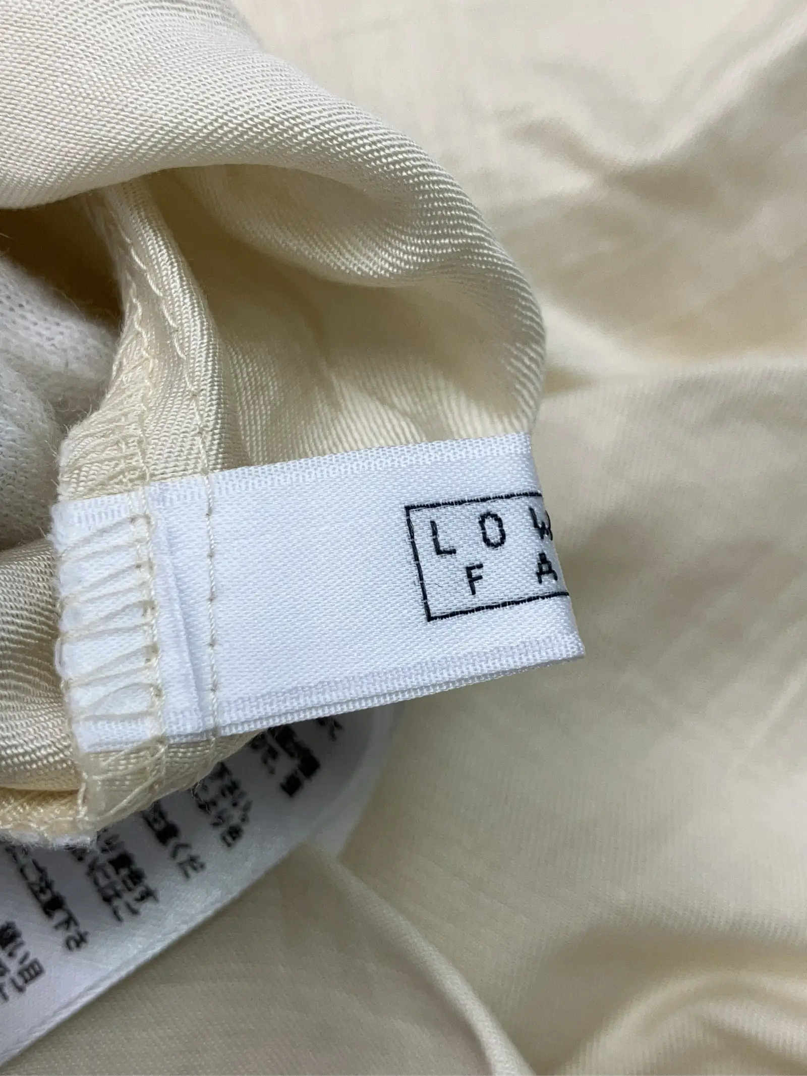 https://r2-worker.digdig.jp/product/4ec127f4-03ab-4a70-a5ce-3db81319637a/8a48467f-6547-41e4-9432-83f0b79c718d