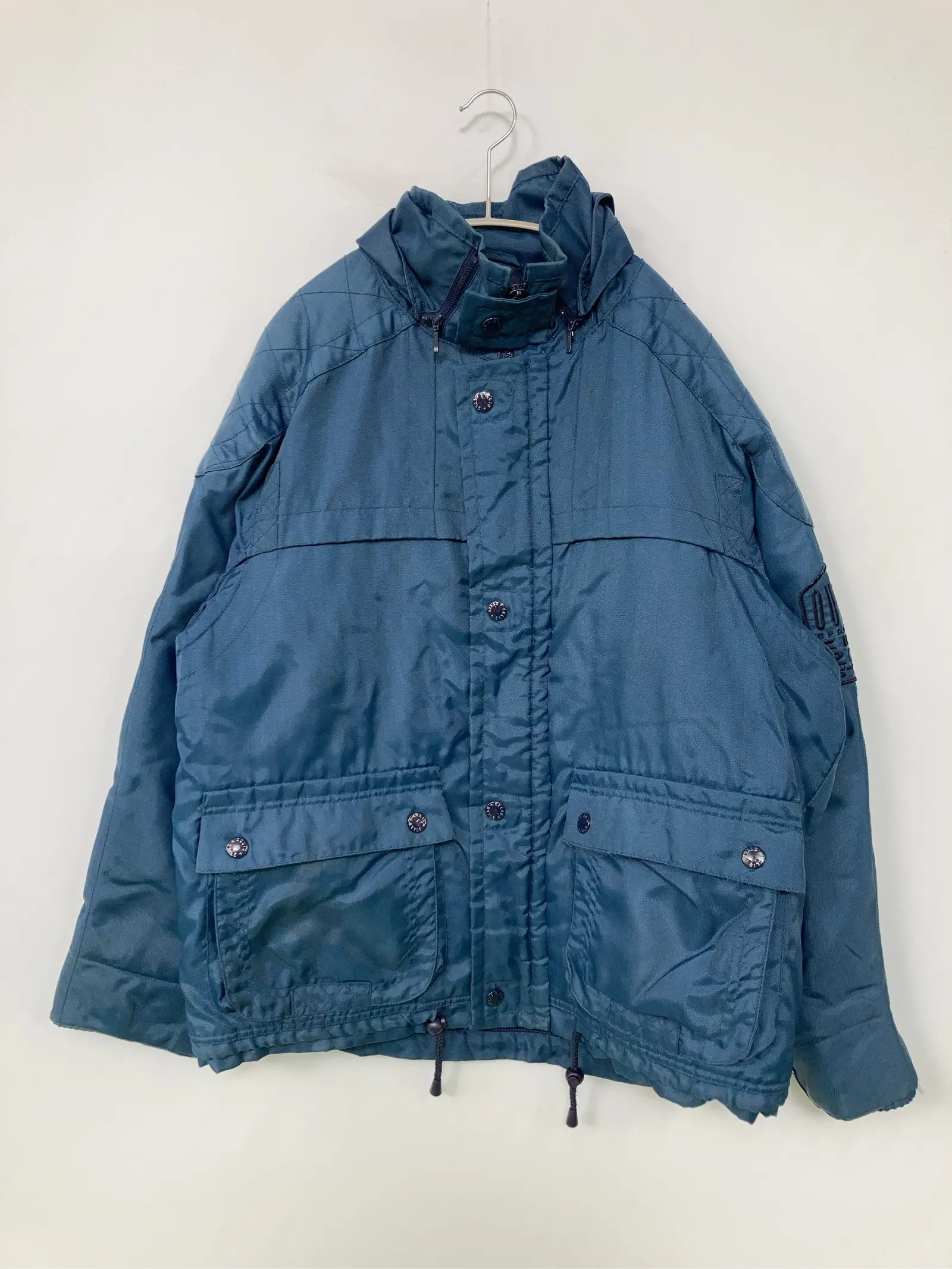 https://r2-worker.digdig.jp/product/4f0f54ba-e19f-4990-8d3d-7530b782d209/971b620d-7b18-41f9-8476-f8455d1aae6e