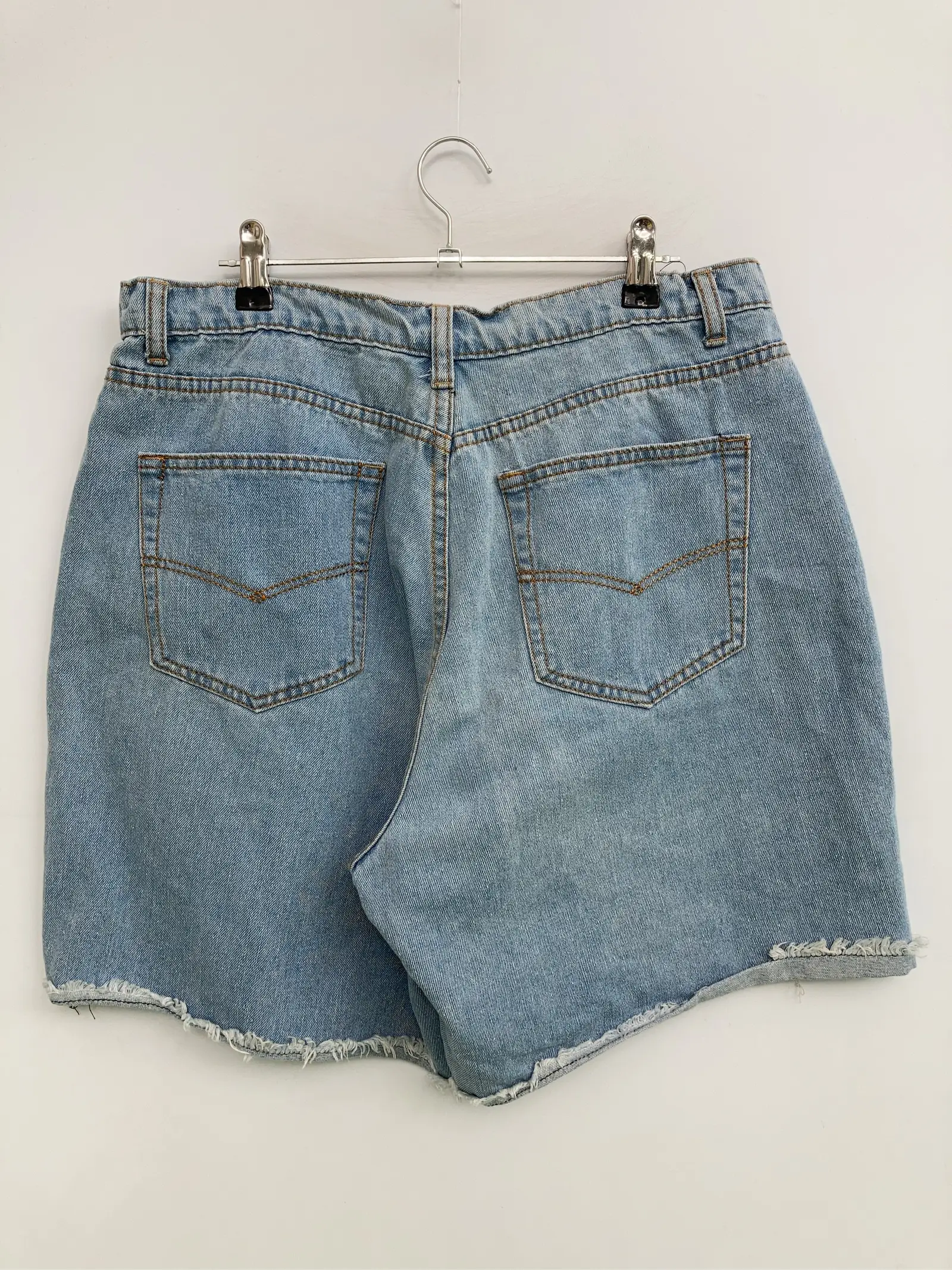 https://r2-worker.digdig.jp/product/4fa7e5e4-3fcd-4027-8148-bd3b810911fe/4b18a75f-cd84-4b3c-a9cf-97563e70d556