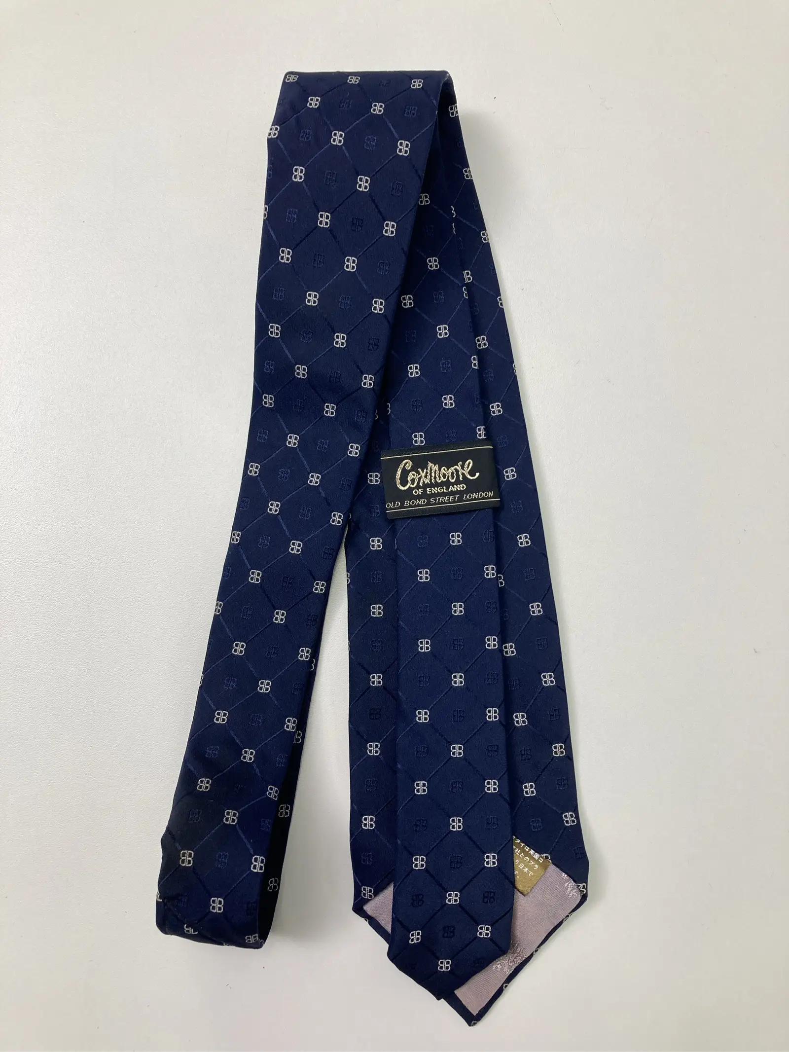 https://r2-worker.digdig.jp/product/5007dec6-3a78-485f-9014-0138976a6590/67310e54-ba88-447e-97f2-e9bb9a201aca