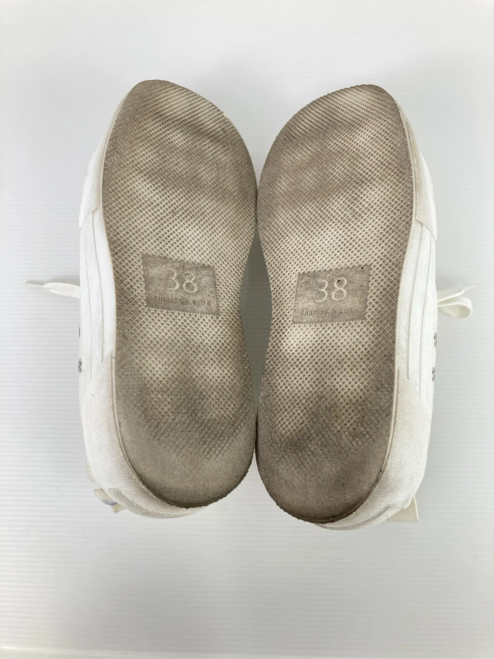 https://r2-worker.digdig.jp/product/5080dabb-4b00-4624-87ed-ef854931ff30/da9abaf3-0b86-4261-adf7-6662d9afb364