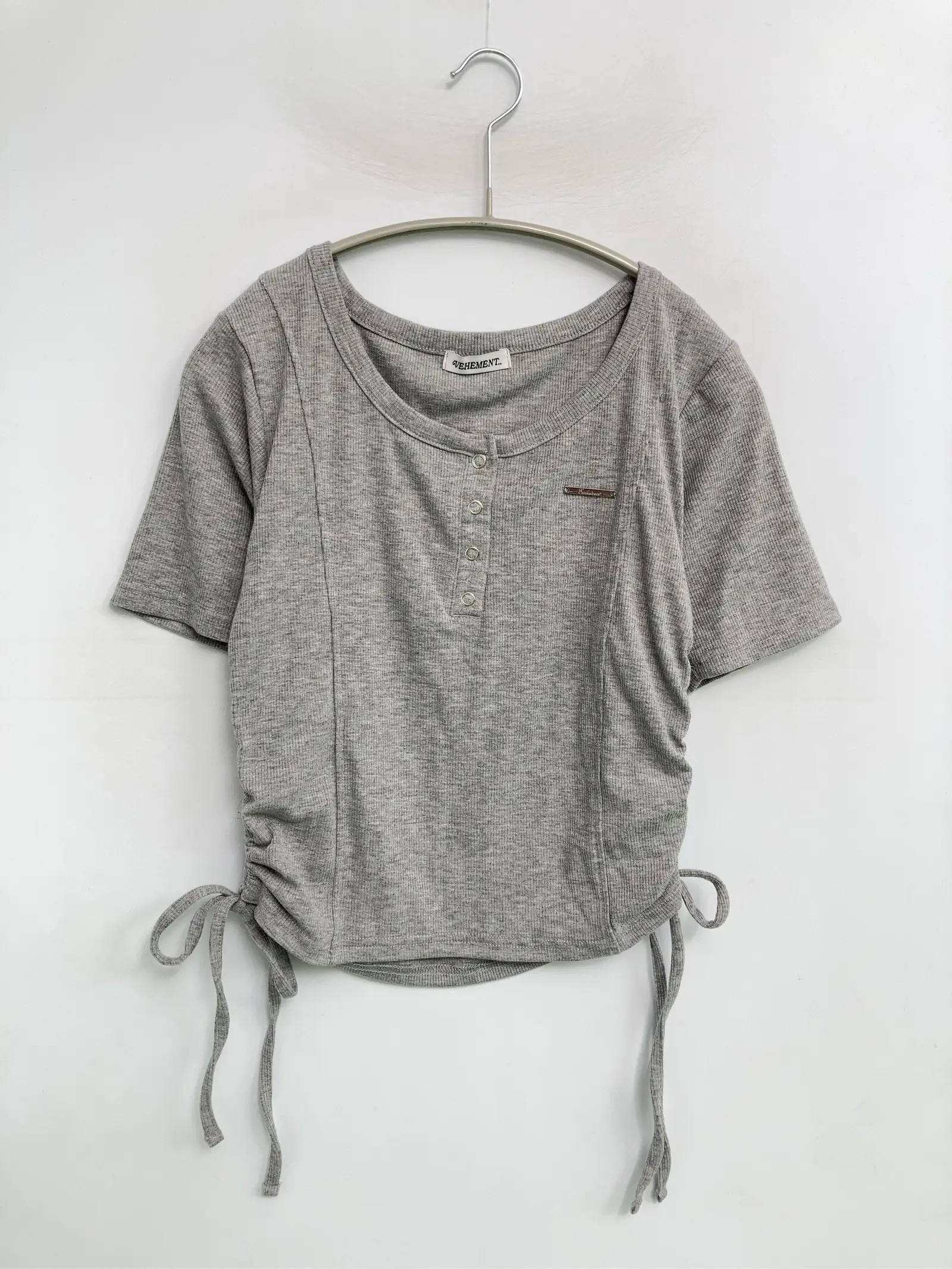 https://r2-worker.digdig.jp/product/508f15bb-f97a-4b94-9eb4-7737e66942e1/869371cd-17db-4acd-8c84-da592140da45