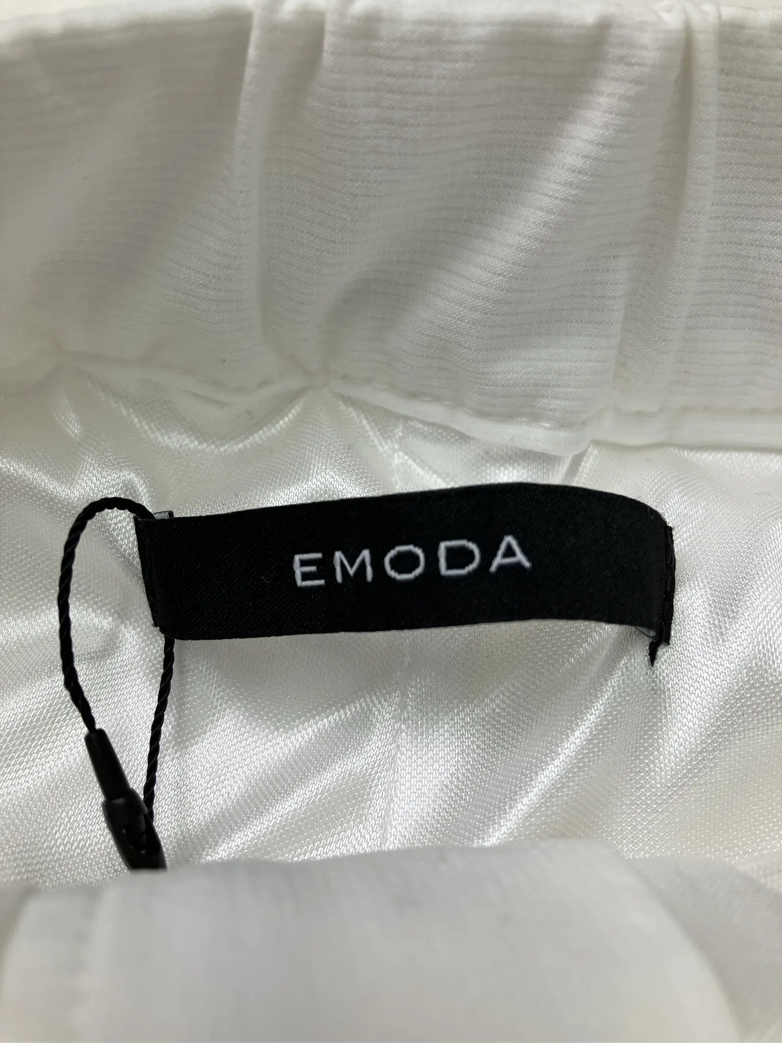 https://r2-worker.digdig.jp/product/50d09235-88dc-4d33-b702-572f91a27808/1137ced3-f090-4499-9605-4c132e8fce00