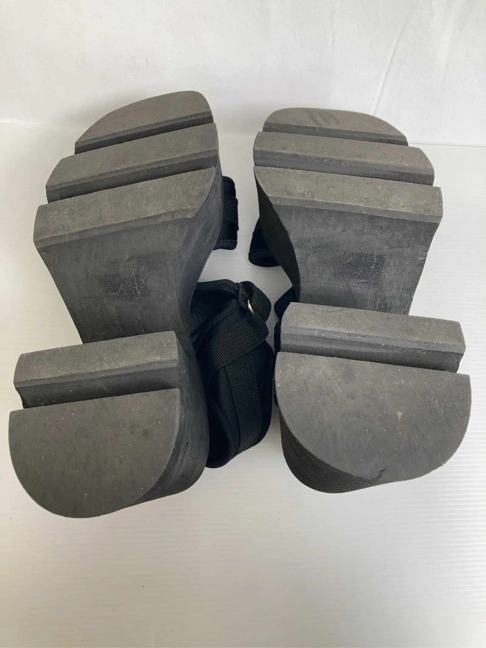 https://r2-worker.digdig.jp/product/5177cd57-6bb5-4b07-a1bf-bc2338ad5a82/32f7d6c6-8795-4b8c-bf48-dc589b7f709d