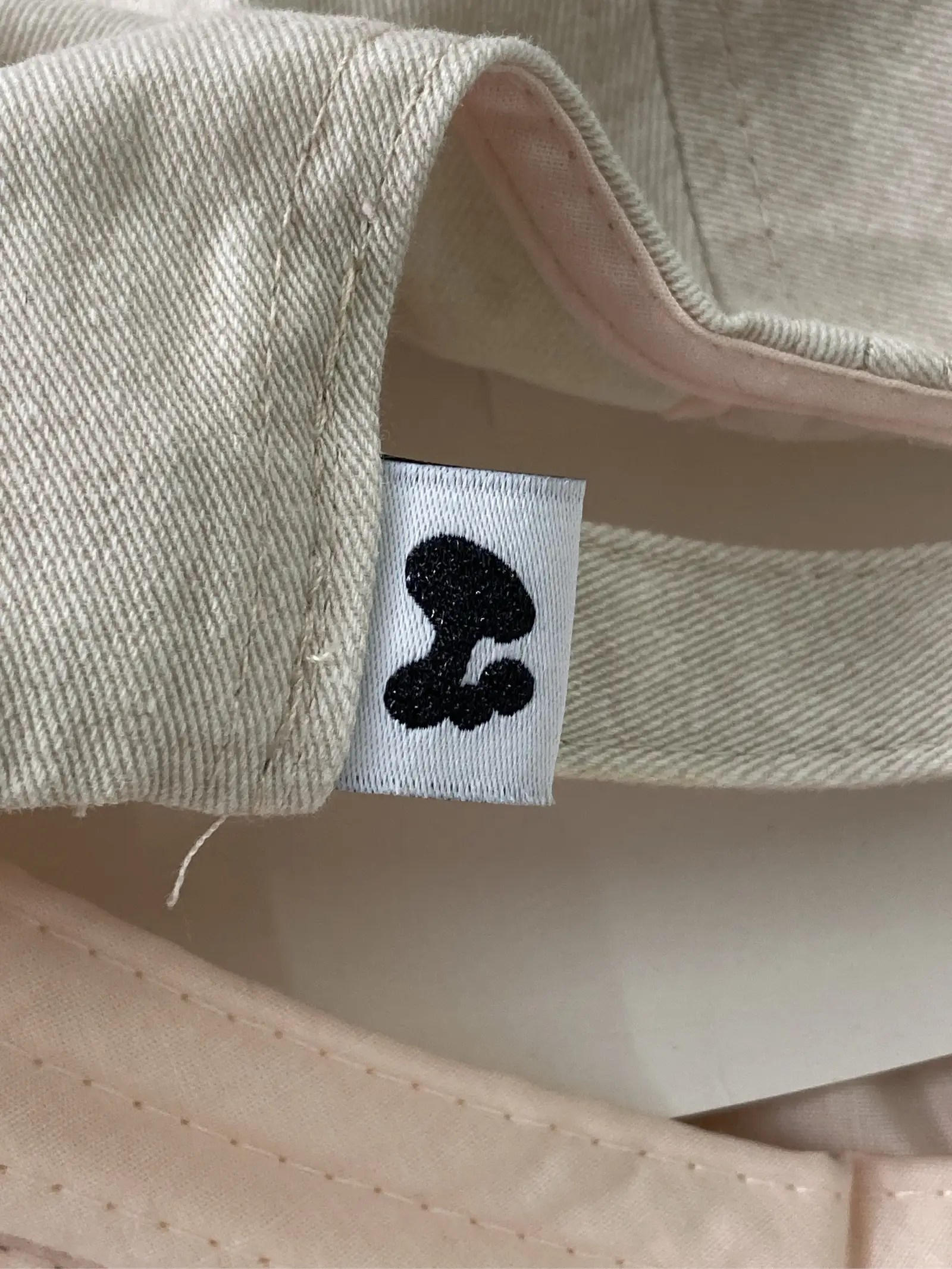 https://r2-worker.digdig.jp/product/51ff85a1-cc99-4ae3-9b63-2c6b9bc0d107/9dbf3a44-8d4c-449c-886c-f7ff1fcb4392