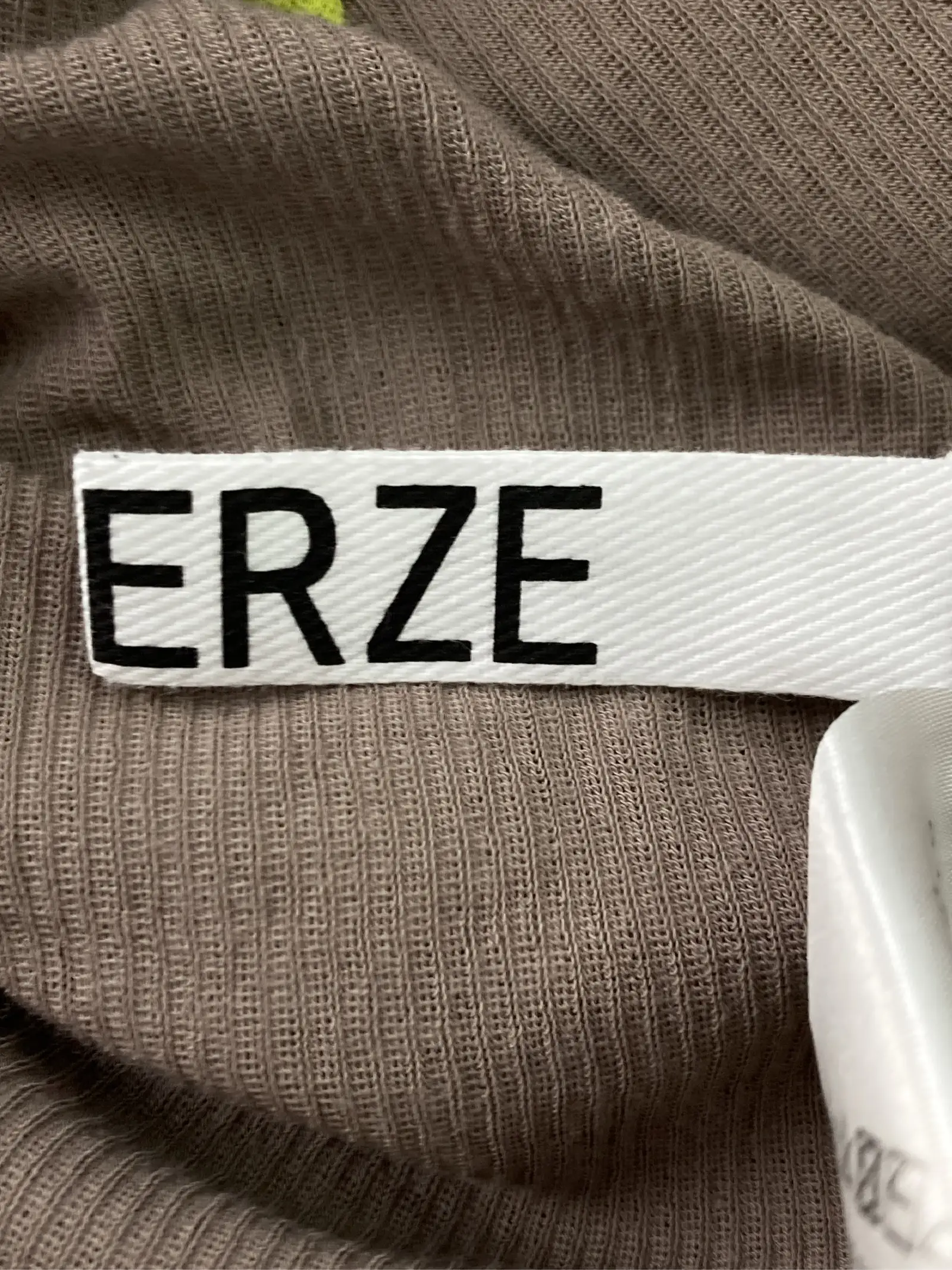https://r2-worker.digdig.jp/product/52131195-560f-458a-8b93-95703fae313e/3903a28d-d24c-401a-a488-7d29149a960f
