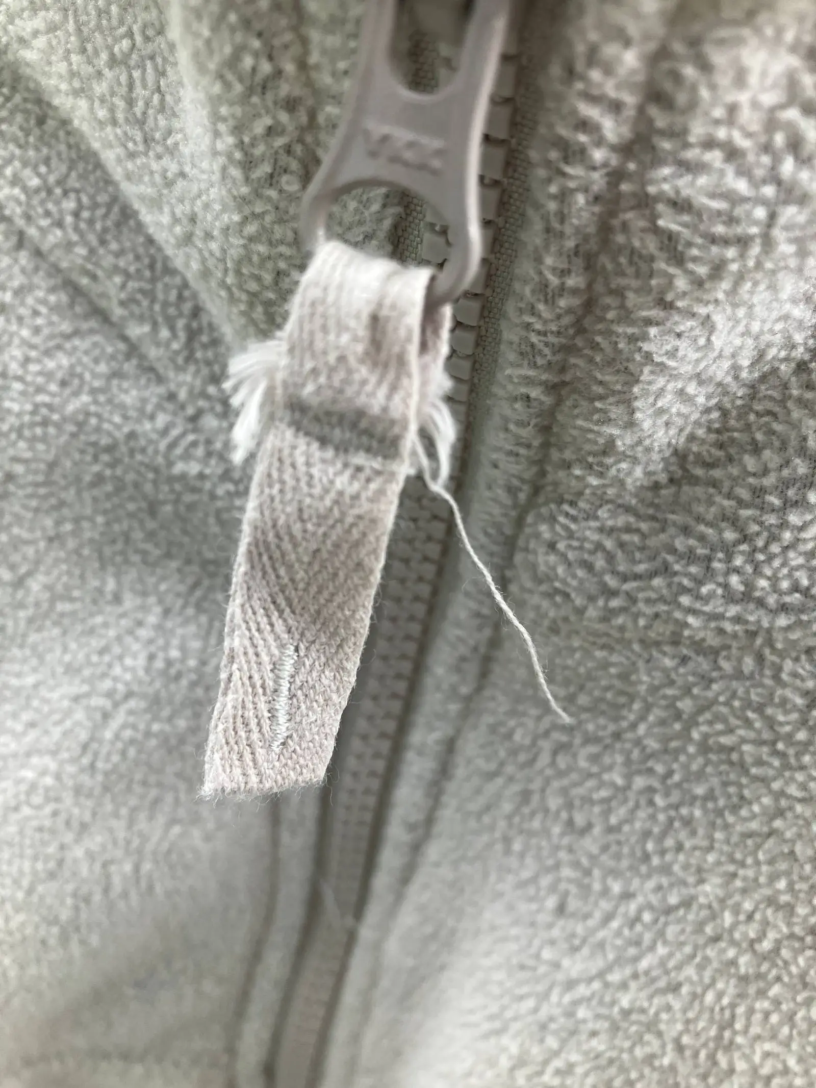 https://r2-worker.digdig.jp/product/52a339c9-f633-4ded-9edc-0c872e945bf7/9d875eb2-a9ac-4e6b-9f9d-3e396ce28fff