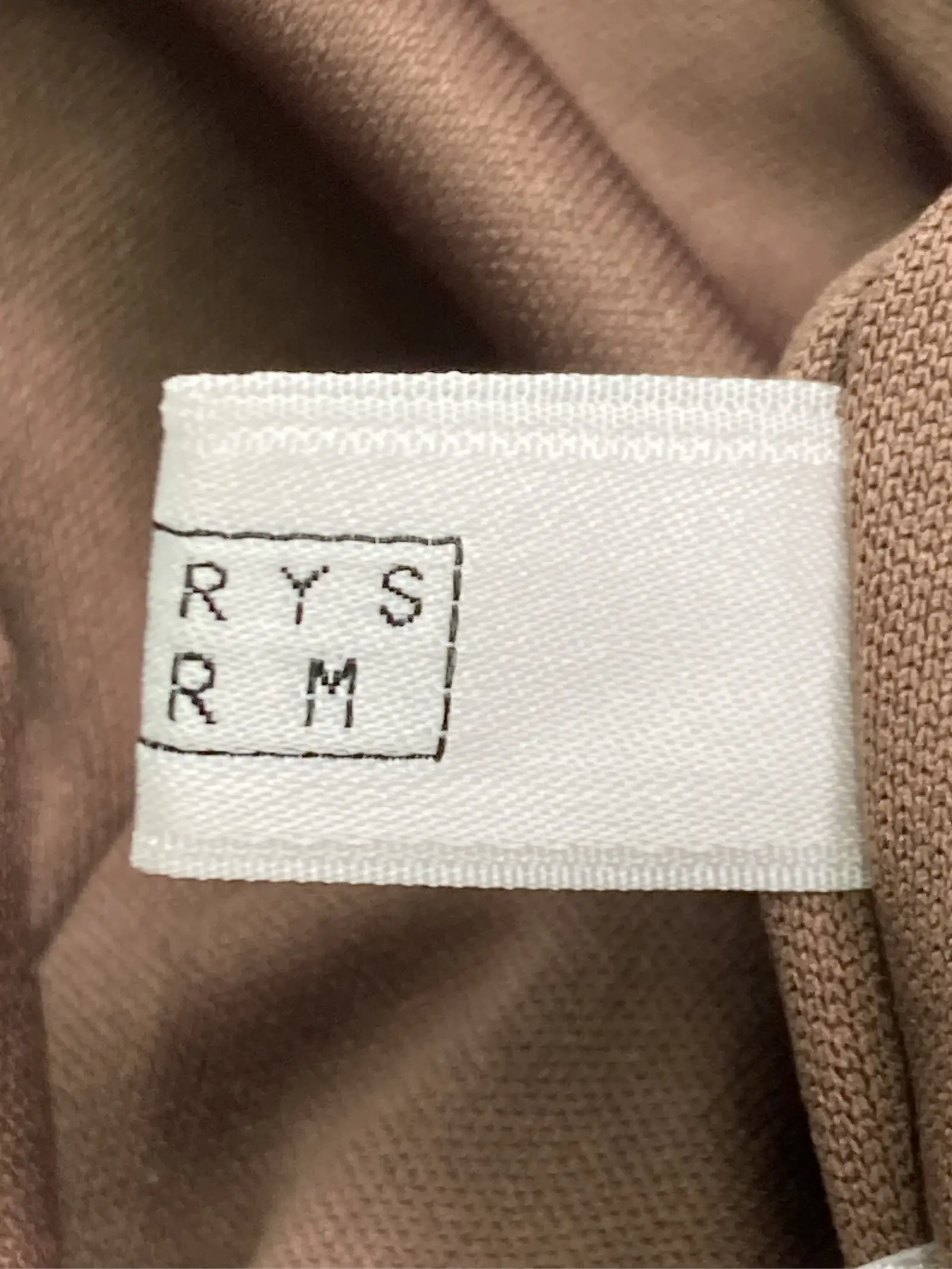 https://r2-worker.digdig.jp/product/5302bd05-8389-4084-ba3f-5c545ad0cd6a/5397ceb1-934a-42c0-9cfd-8d47496f2f4d