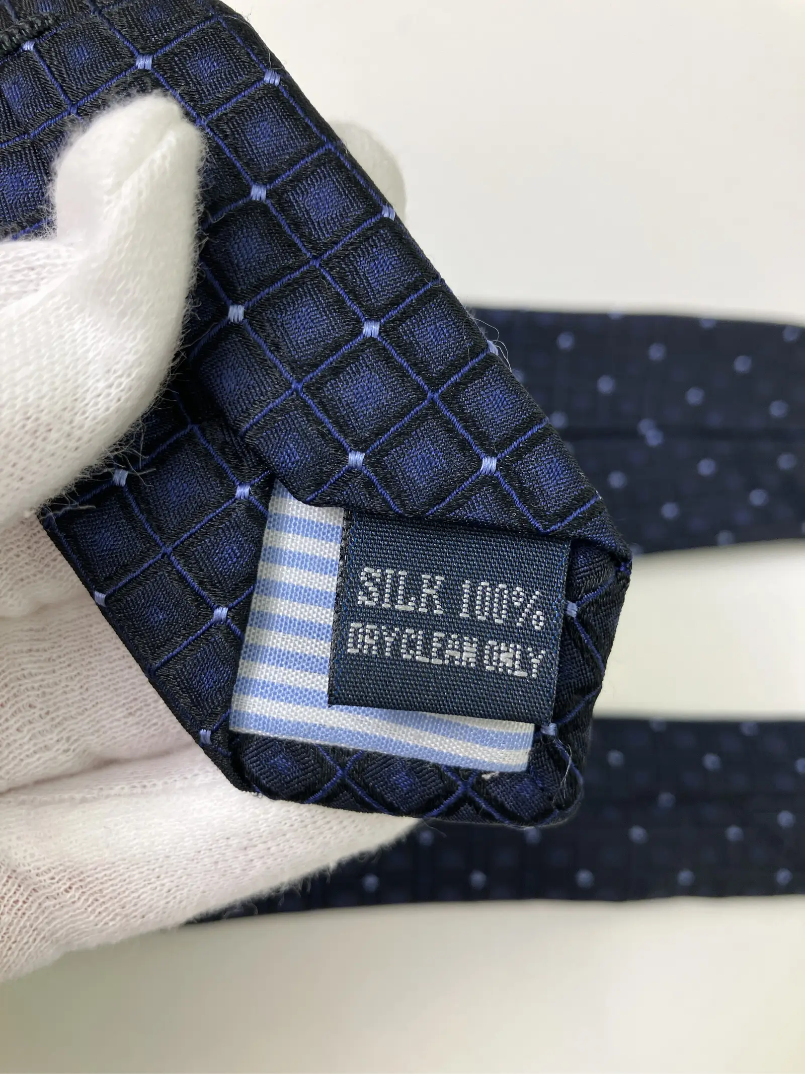 https://r2-worker.digdig.jp/product/532b275a-cdc3-4d6f-a7e1-f75975166169/7f001b2e-8daa-43d3-a8a6-a0b56a150bf6