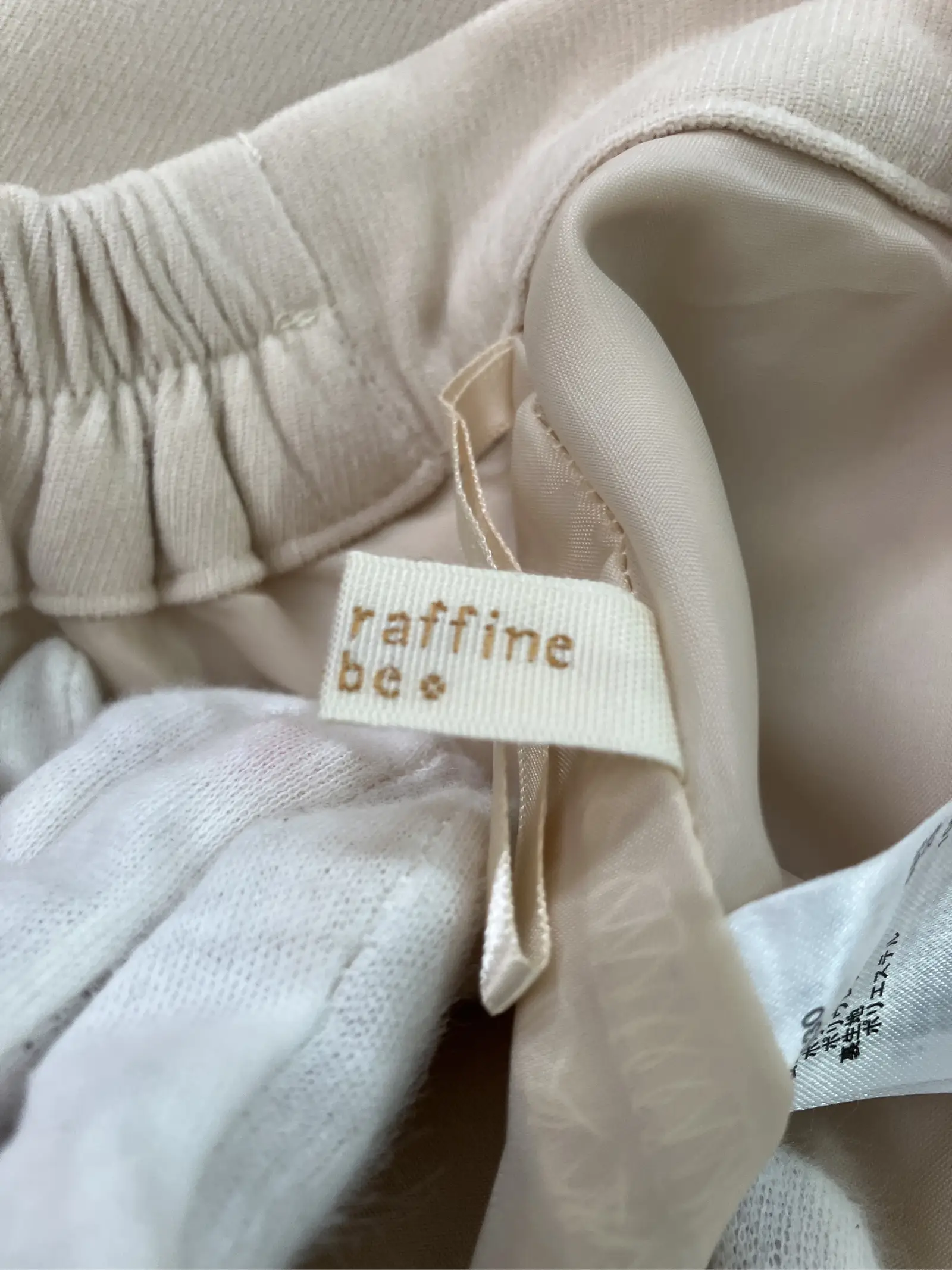https://r2-worker.digdig.jp/product/532da38c-381d-47d2-a3b2-daac20802ff8/0a1ad09e-bff6-44aa-8c84-04e7b4ff8ffe