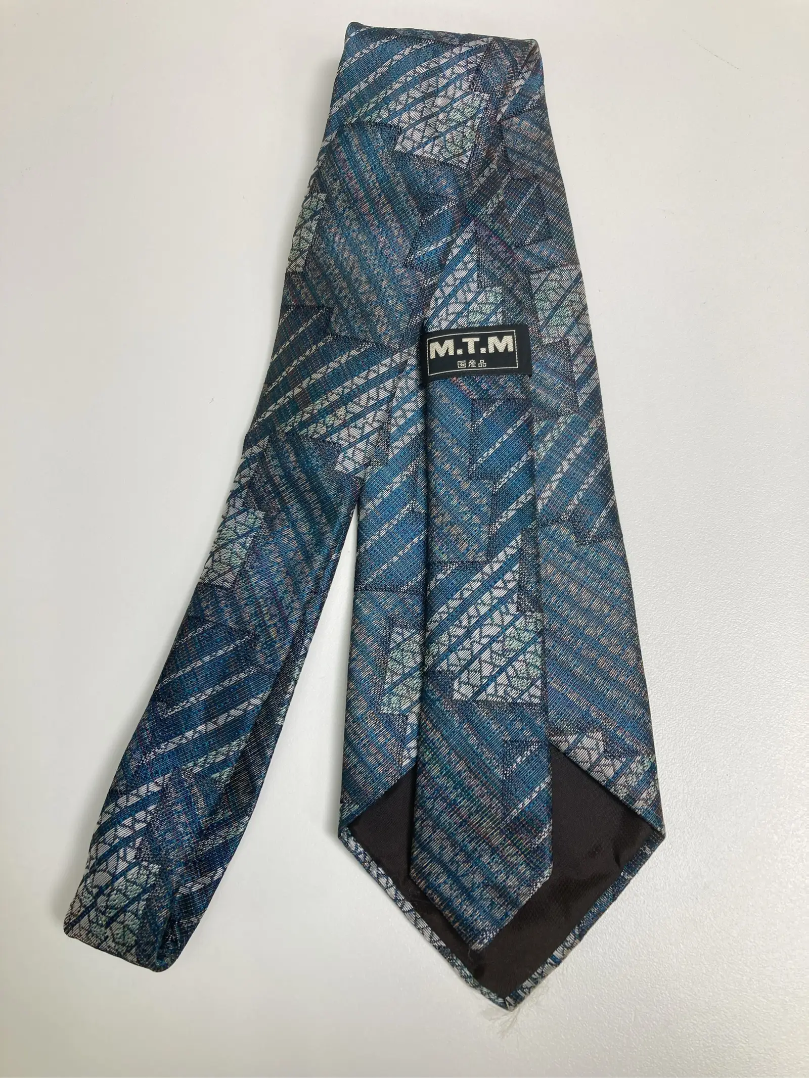 https://r2-worker.digdig.jp/product/533a319e-6f23-4313-a4f5-ee8bbfd09a57/2b659f97-2f28-49e1-9284-4ee24bca8236