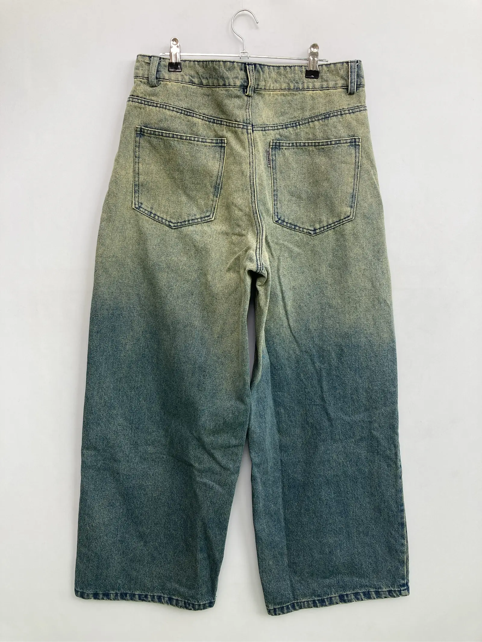 https://r2-worker.digdig.jp/product/53421e7d-e26d-4b28-bb67-46fed5122994/8331e08a-43f9-46a2-8260-75b153cd34b9