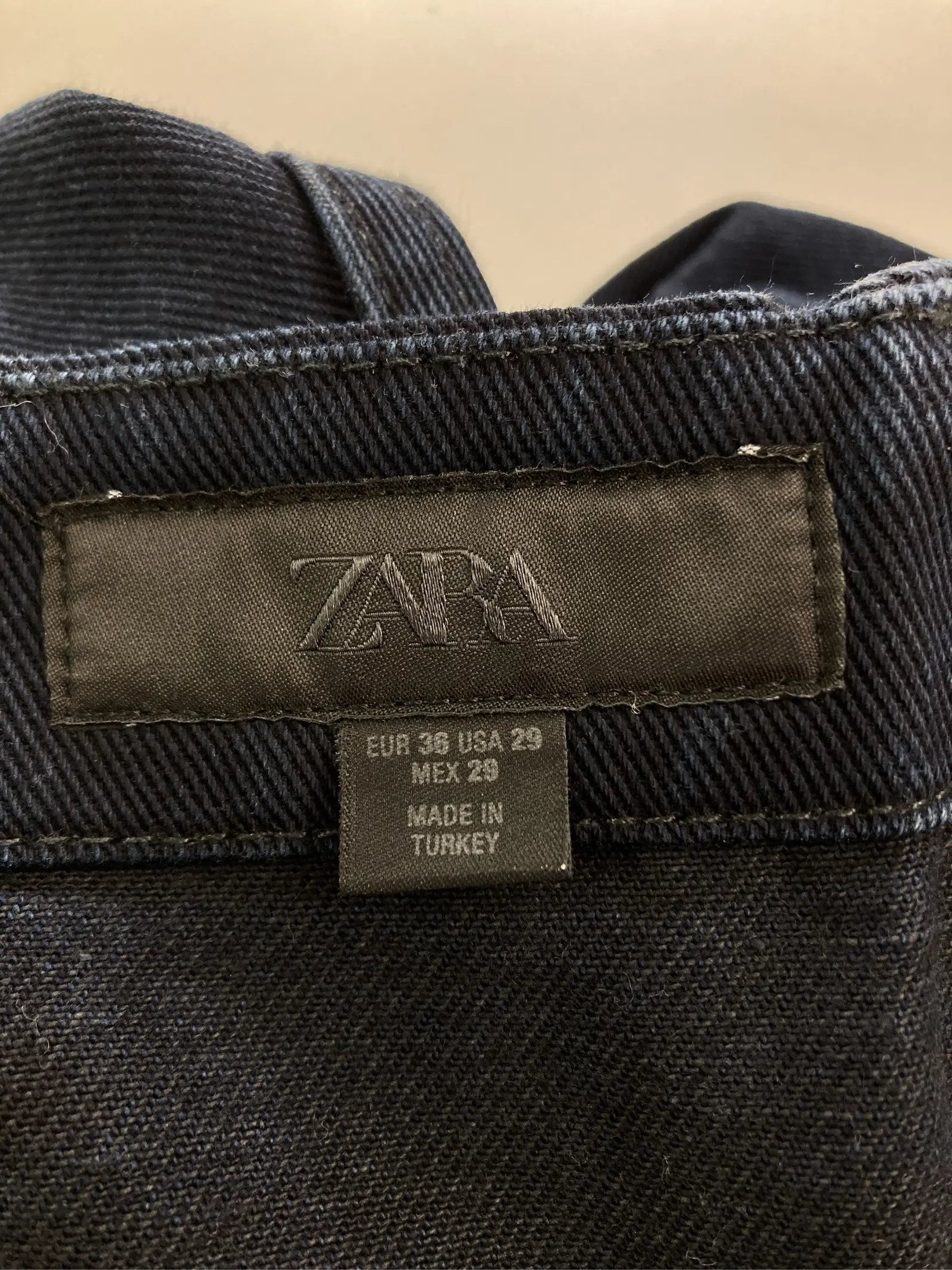 https://r2-worker.digdig.jp/product/53e537a2-24dd-4c95-98a1-0a7b7aa60d3a/dde2d453-4ee9-45fa-bb68-da87d6479a26