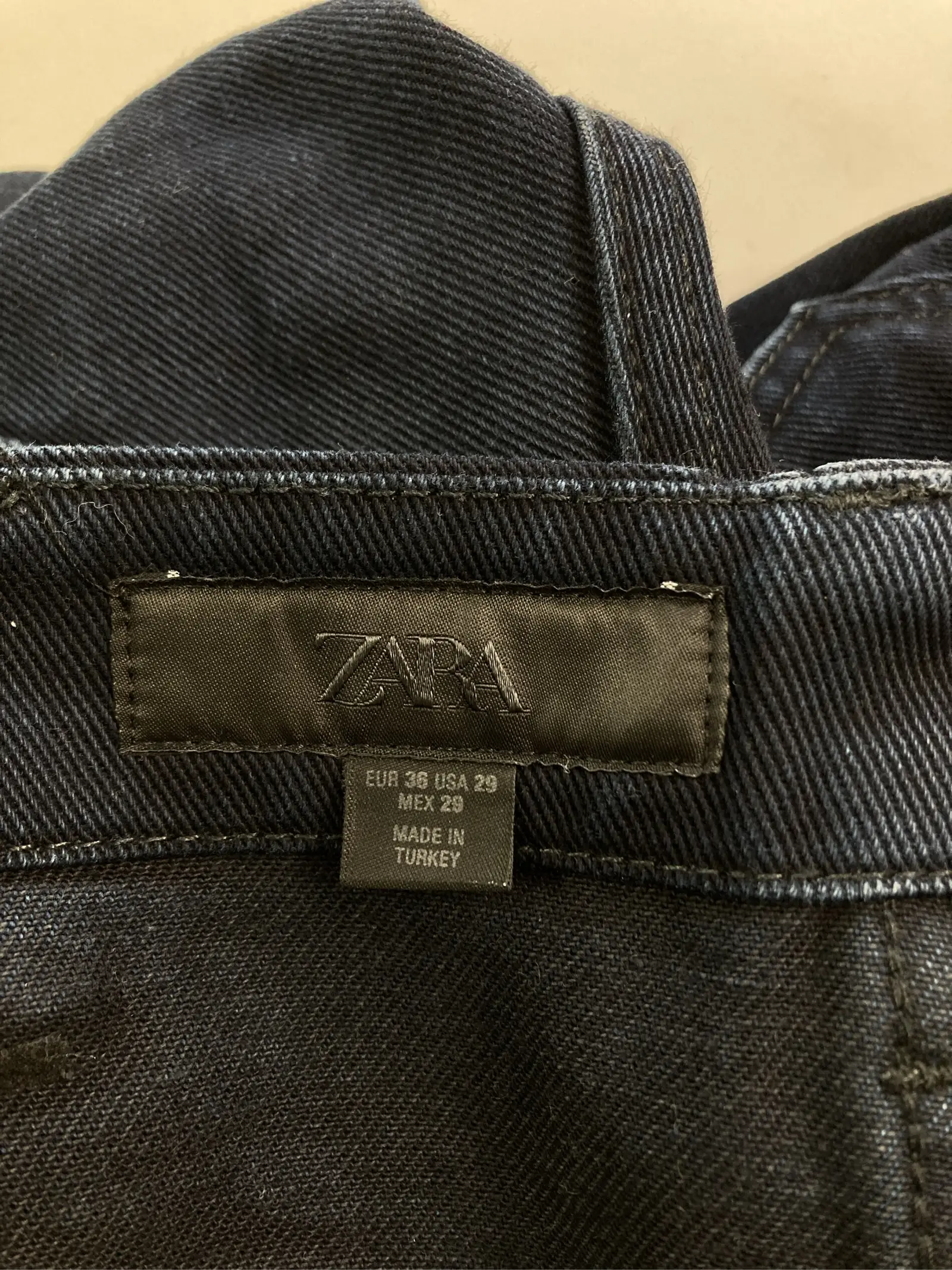 https://r2-worker.digdig.jp/product/53e537a2-24dd-4c95-98a1-0a7b7aa60d3a/fa0ecf8b-bbea-4159-b13a-428bce626623