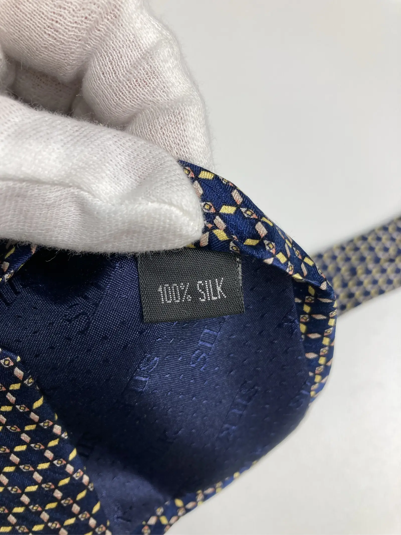 https://r2-worker.digdig.jp/product/53f2006f-eff2-448a-a705-fc86d9b66a9a/4cd3c8d6-df62-4175-a080-1ace4926662c