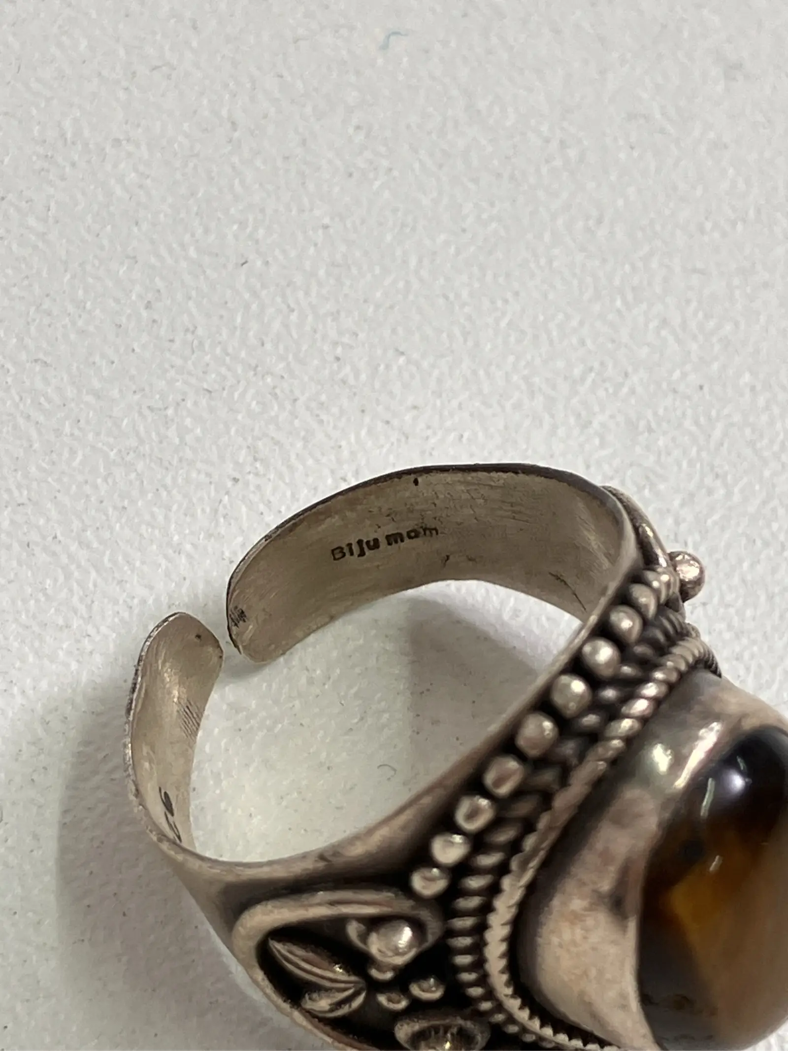 https://r2-worker.digdig.jp/product/5418e4b9-e05a-4817-abb0-bf9b928815d2/7bf6a42f-93ed-4ced-9370-26533a97156f