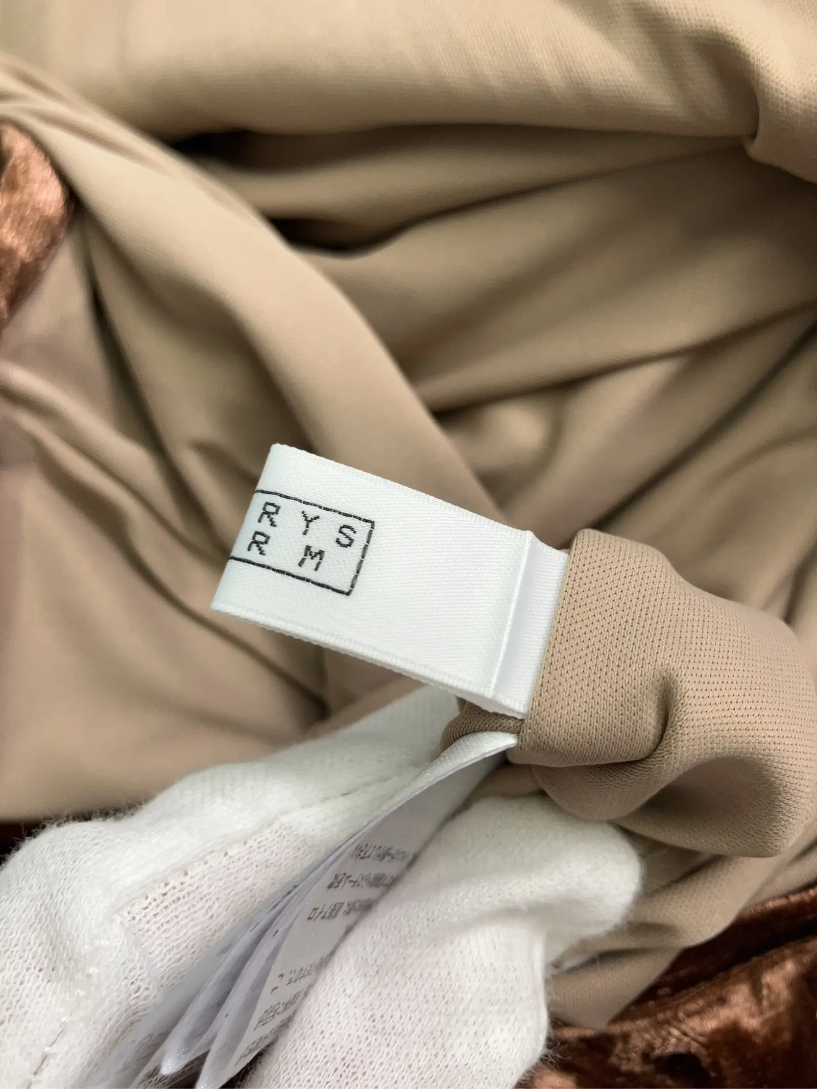 https://r2-worker.digdig.jp/product/54204c24-6da8-4dfc-b01c-d9b4b9627264/145d63ef-48f4-495e-bcbb-28e3f9ebf040