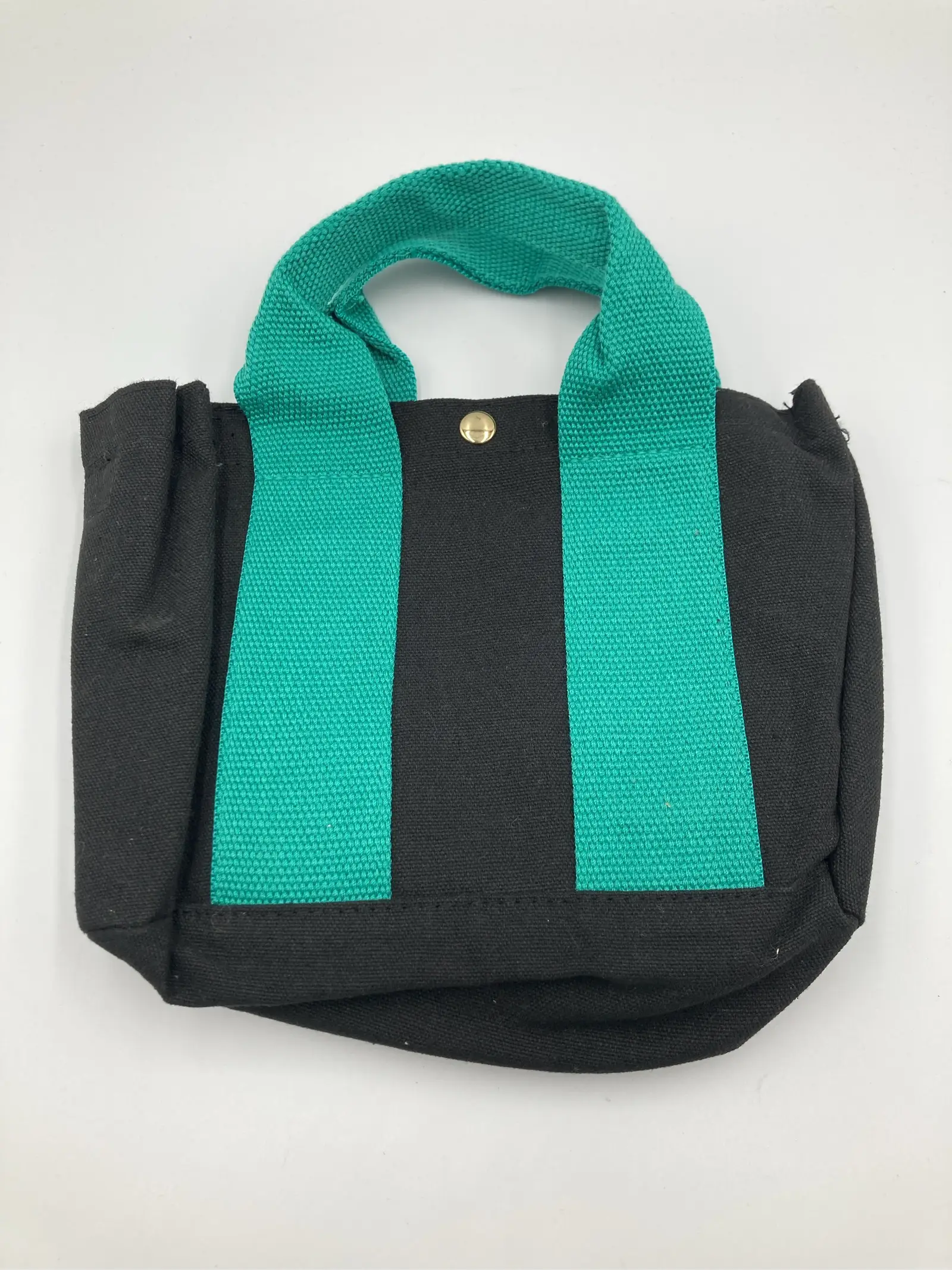 https://r2-worker.digdig.jp/product/54beee10-a27b-4749-ab84-cfe4e7c01117/9d5e03f0-3619-4592-ba3f-fd467e3cbed4