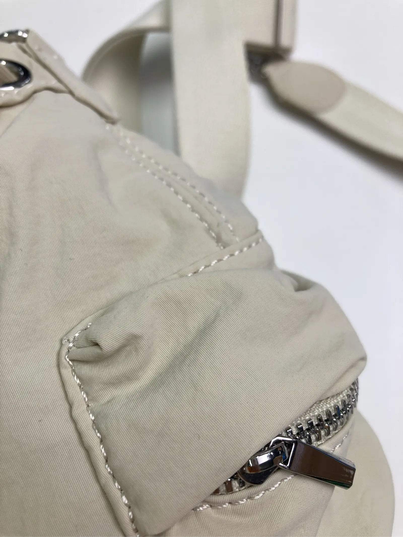 https://r2-worker.digdig.jp/product/54c7f94a-b57f-4b08-a823-5c828daaf15b/1dc55f75-e402-45c5-ad45-890408ea87fe