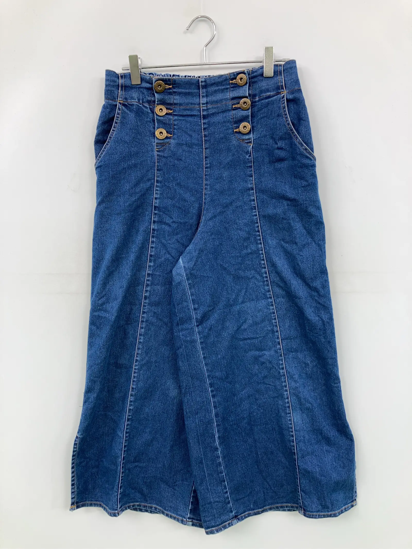 https://r2-worker.digdig.jp/product/54d9dff7-6ab6-44e3-b239-39f923f88467/11b34dab-61ab-4724-aaff-ee2fedd9ed7b