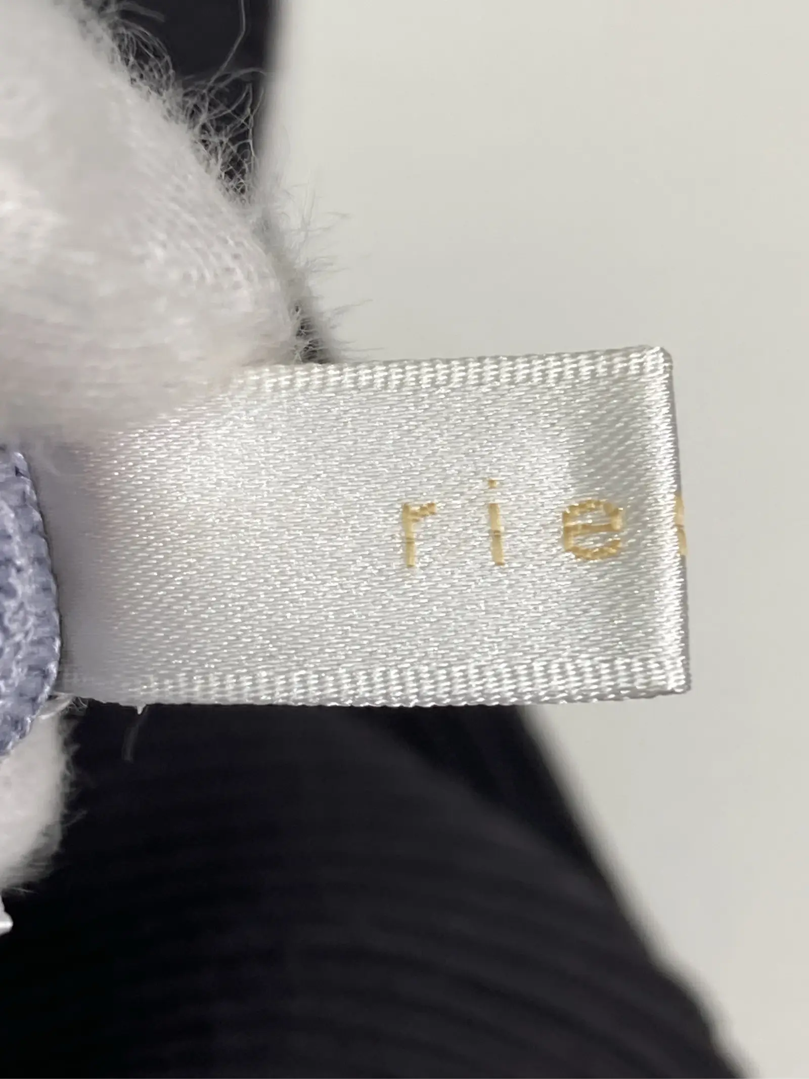 https://r2-worker.digdig.jp/product/5514801c-b044-48a8-b200-86841082cfeb/39974b4e-5aee-4051-8cf6-52fcd59e525a