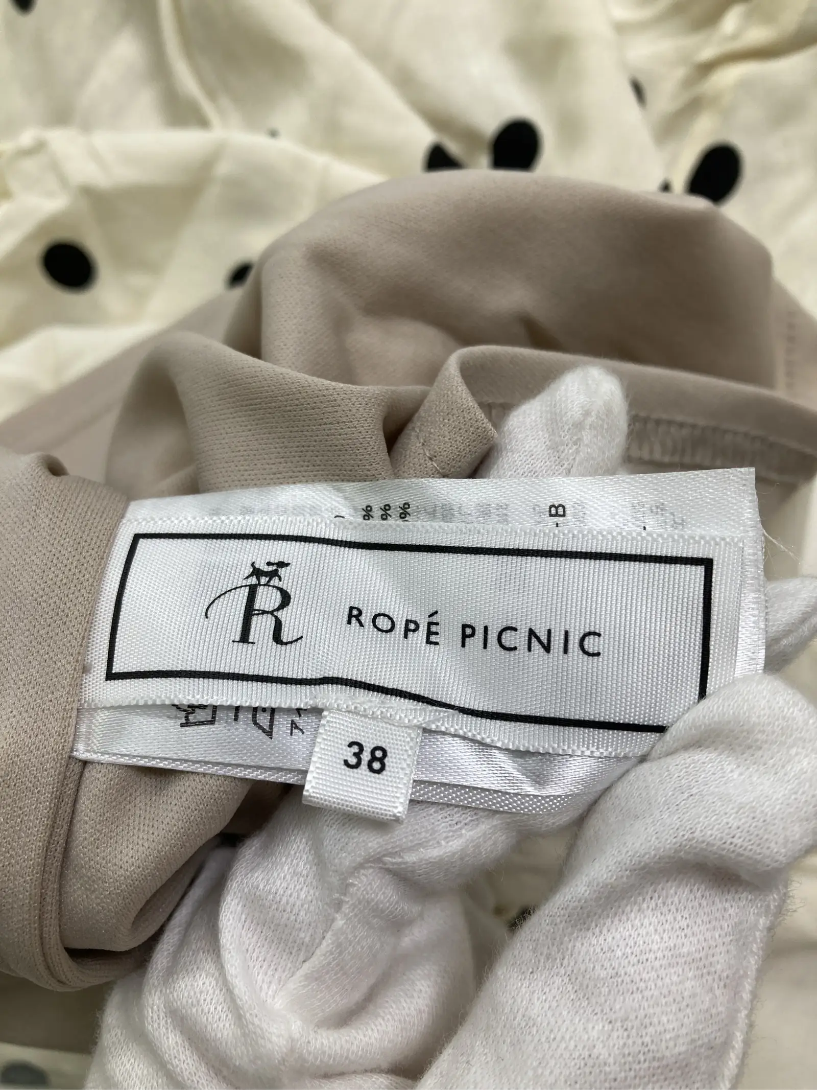 https://r2-worker.digdig.jp/product/55529874-5871-4d25-8ac8-119f5a731ce3/01969365-ae63-41e9-83cf-daa84d45fa38