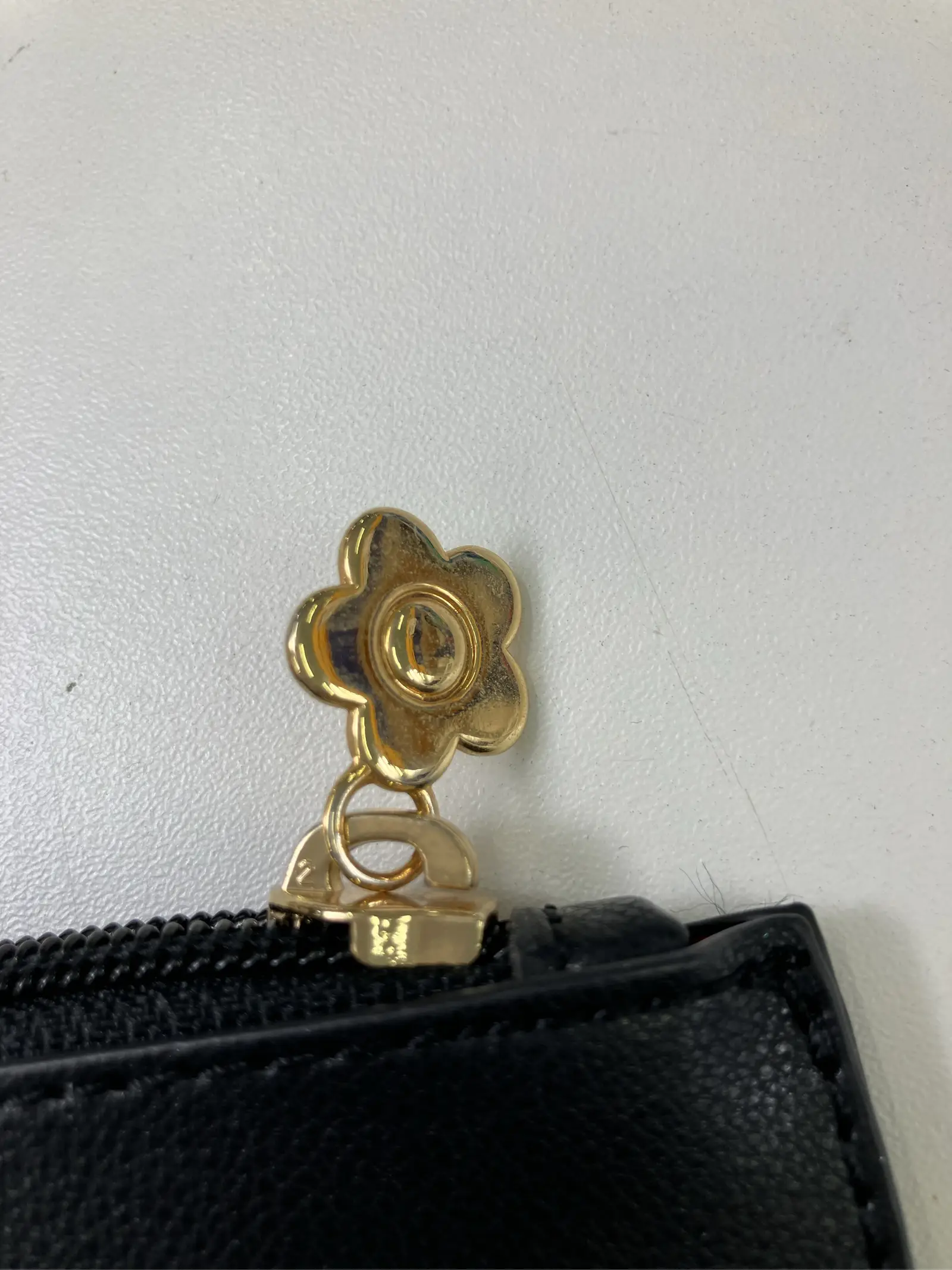 https://r2-worker.digdig.jp/product/5564c2e0-7abe-4156-801e-7f84e75d98ae/5caae170-fb26-408f-93fb-a00d4b15a1d3