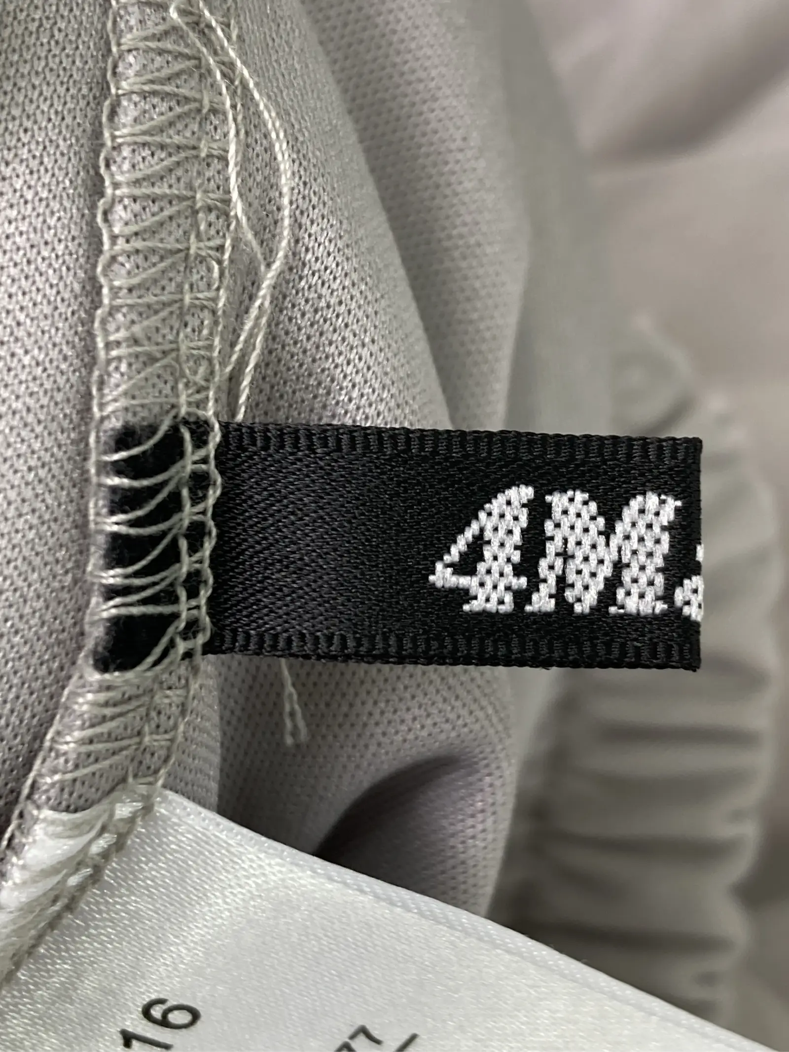 https://r2-worker.digdig.jp/product/55e07d05-c5e5-4e69-a3d7-7f9f1391ccbe/e44ac138-3c14-4ef4-a23c-bc2f8a2f7deb
