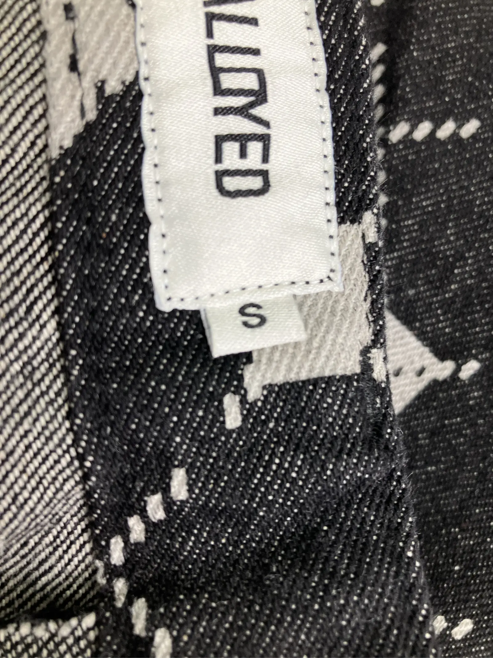 https://r2-worker.digdig.jp/product/562448cb-ee44-4302-853c-9094dd45b651/c8a2be07-14ca-42f7-bede-d4513a8f230b