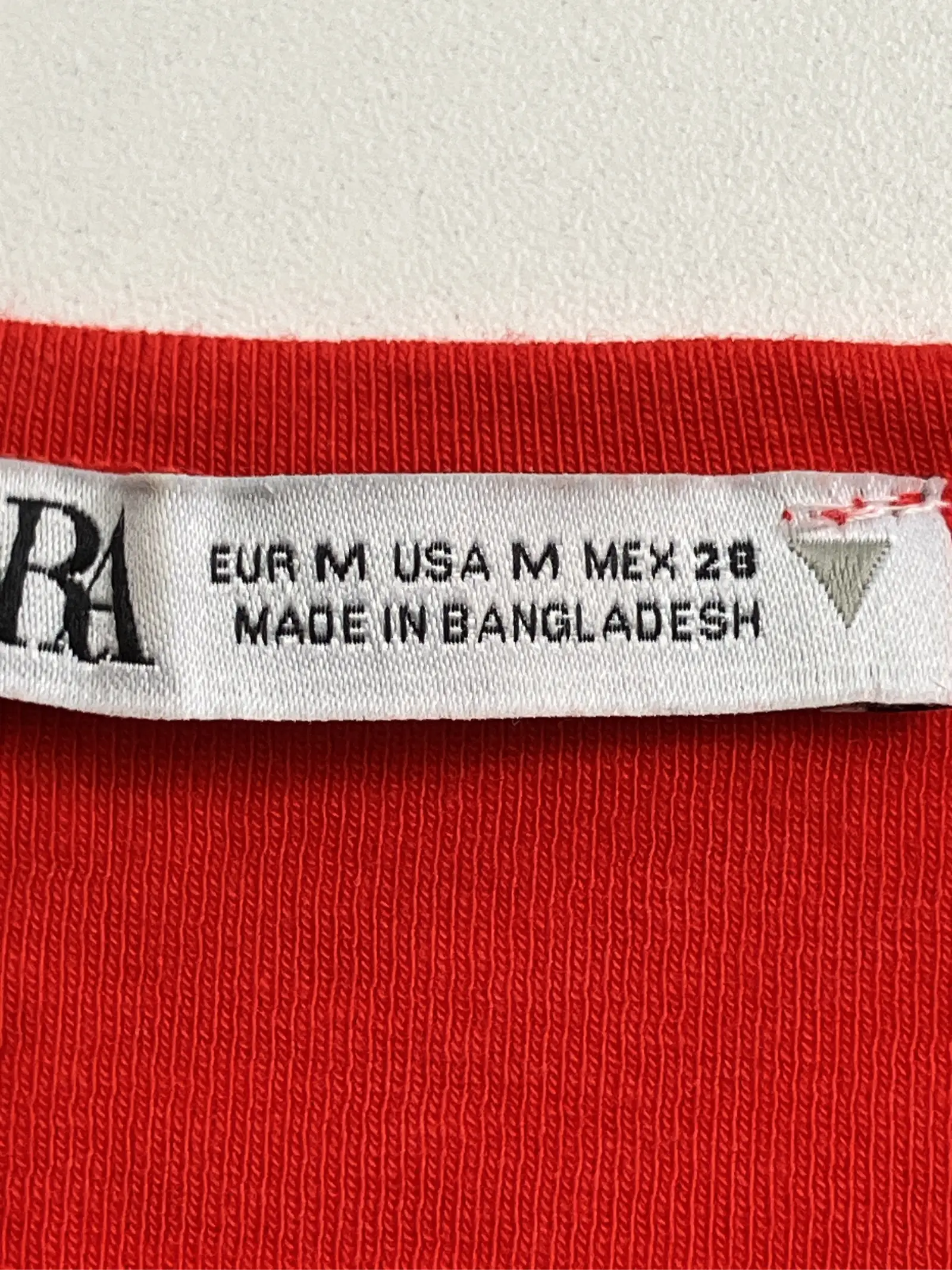 https://r2-worker.digdig.jp/product/56566200-b6c6-4fbe-bf7b-2596c622cf15/8336fa9f-b4d0-496c-af7a-11134552c32b