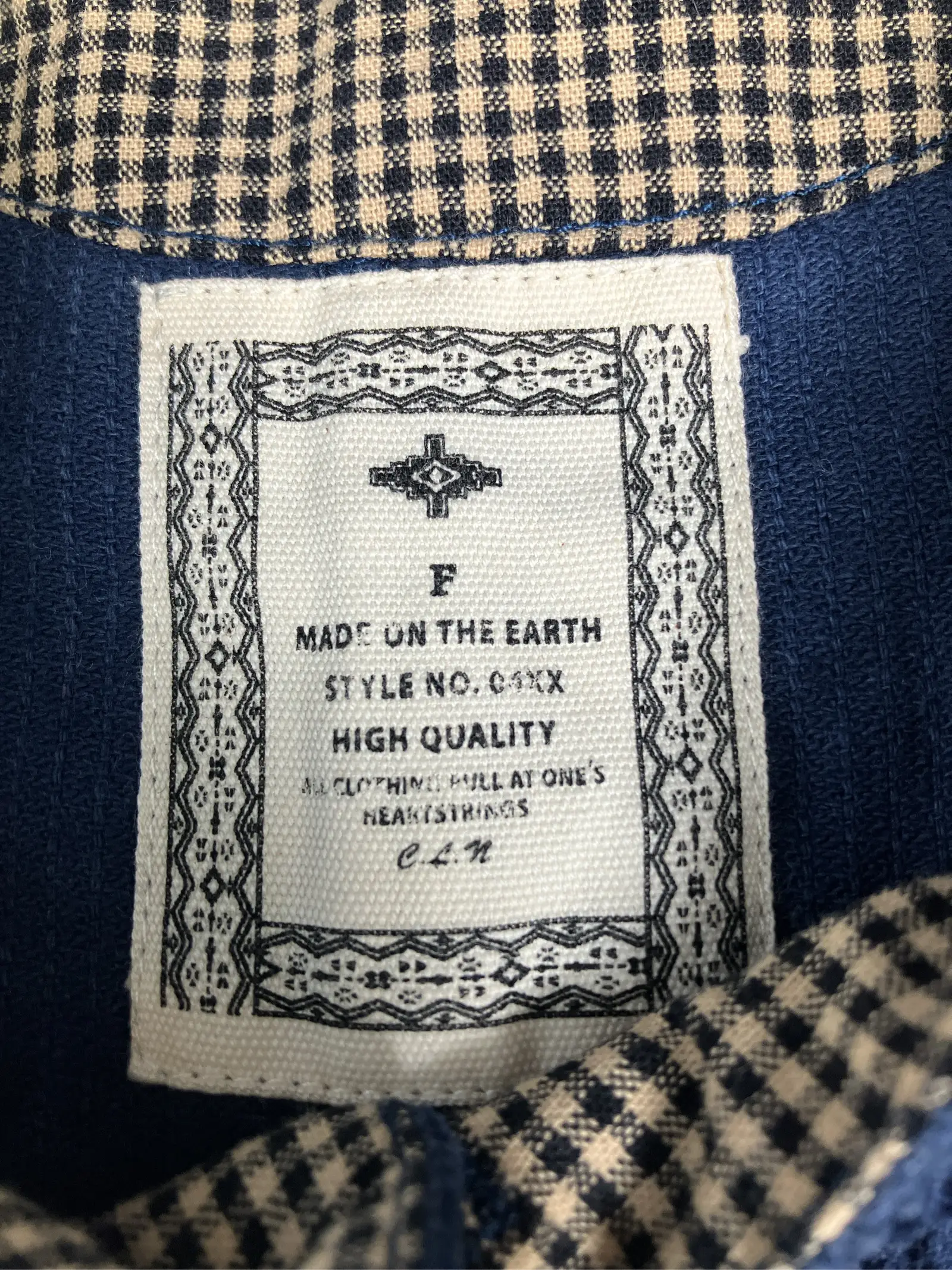 https://r2-worker.digdig.jp/product/568ace85-5629-401b-977a-e9a71046080a/0f3fc3bf-80f7-4325-9038-e93b261cdc93