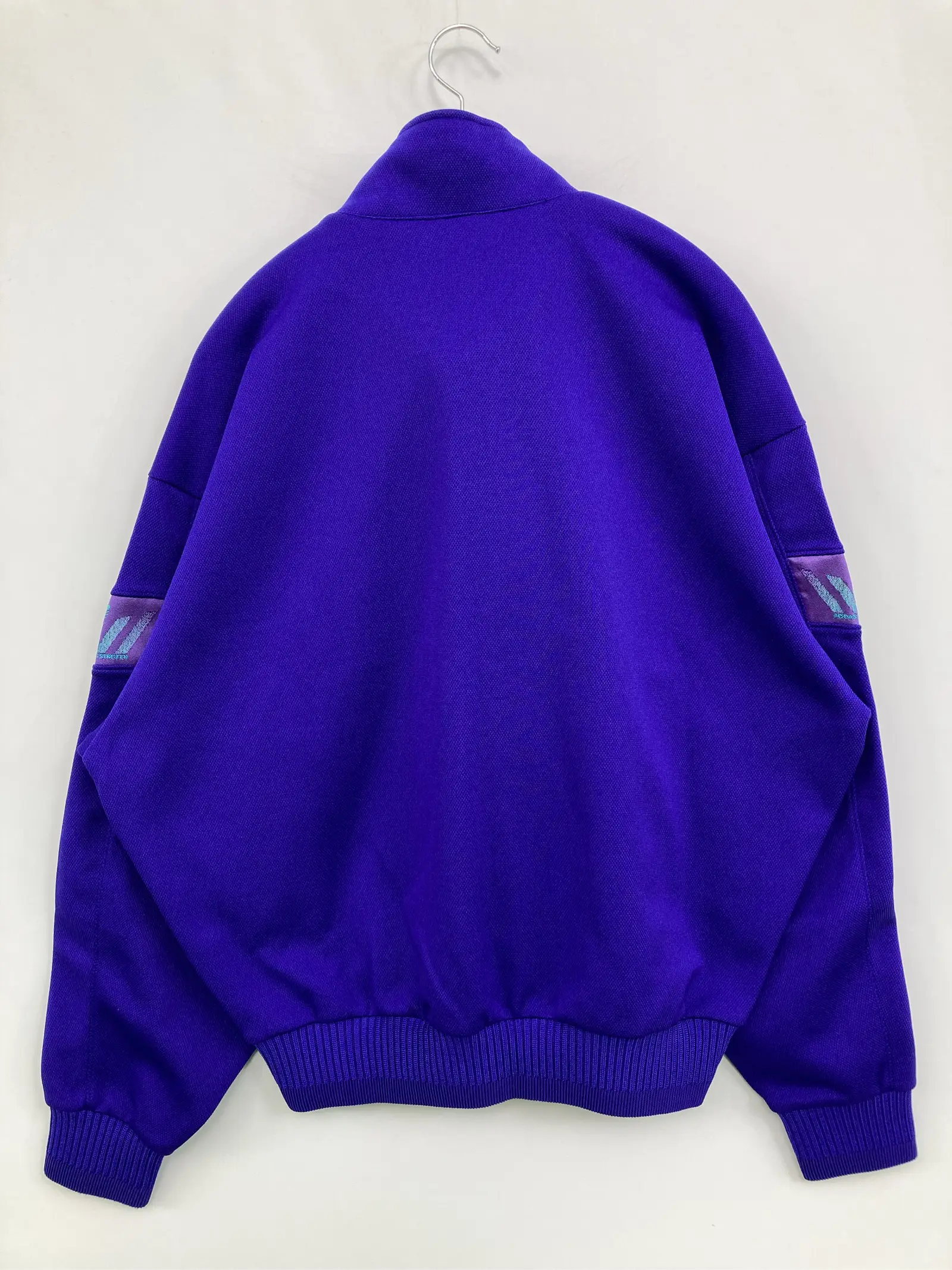 https://r2-worker.digdig.jp/product/56c61df0-d5bc-46fb-b696-2c05817bd110/55316677-d483-4e0d-9ce6-e524b54cf266