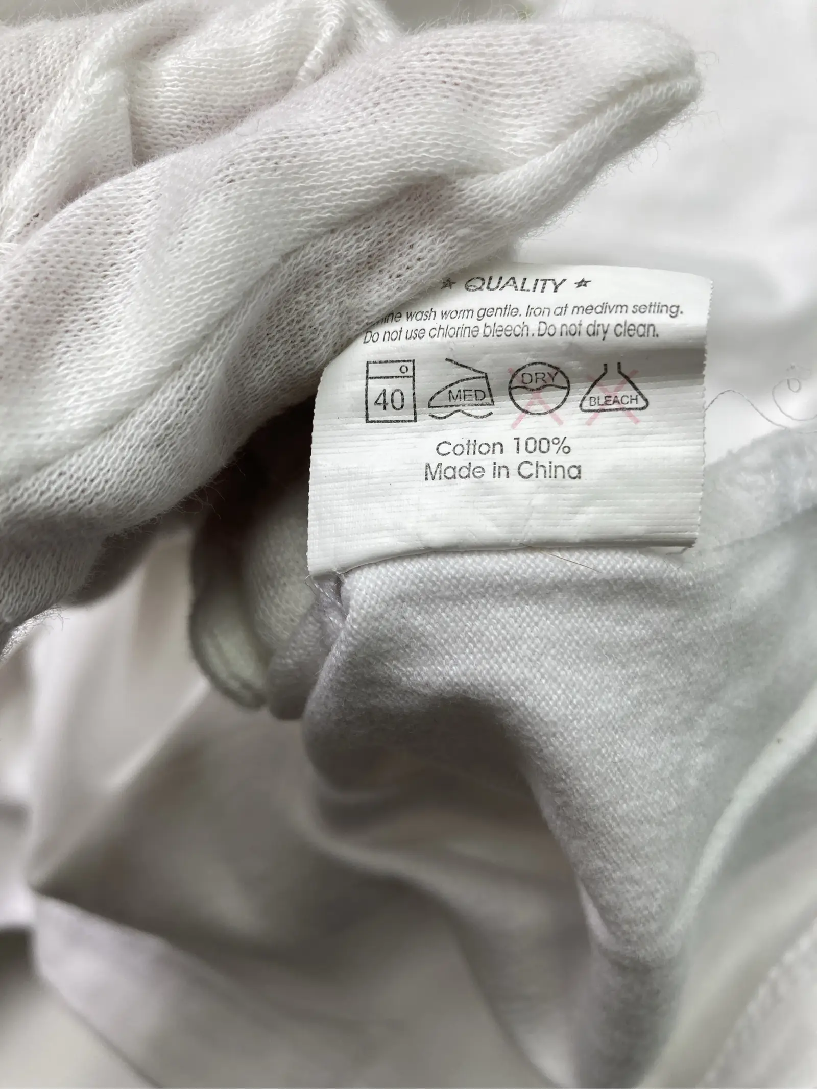 https://r2-worker.digdig.jp/product/56dff399-1036-4ee7-a91d-a63d6bcca3fe/300ecf7c-383e-4355-acc7-0b1cbd152028