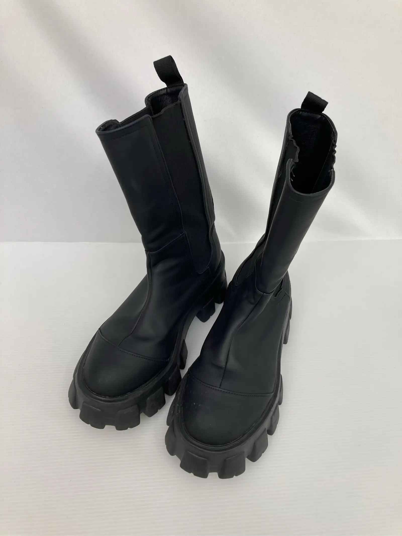 https://r2-worker.digdig.jp/product/56eefbd1-c0e0-43bf-bd81-8000aa94f4c9/00c19b64-67e4-4836-8fe6-f2a0887011dc