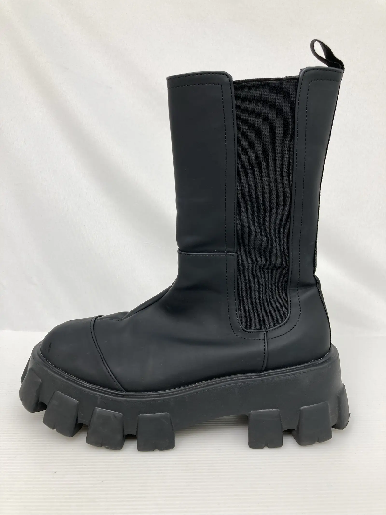 https://r2-worker.digdig.jp/product/56eefbd1-c0e0-43bf-bd81-8000aa94f4c9/cf6746c3-6145-4307-b3e5-8a1d35bfe2eb