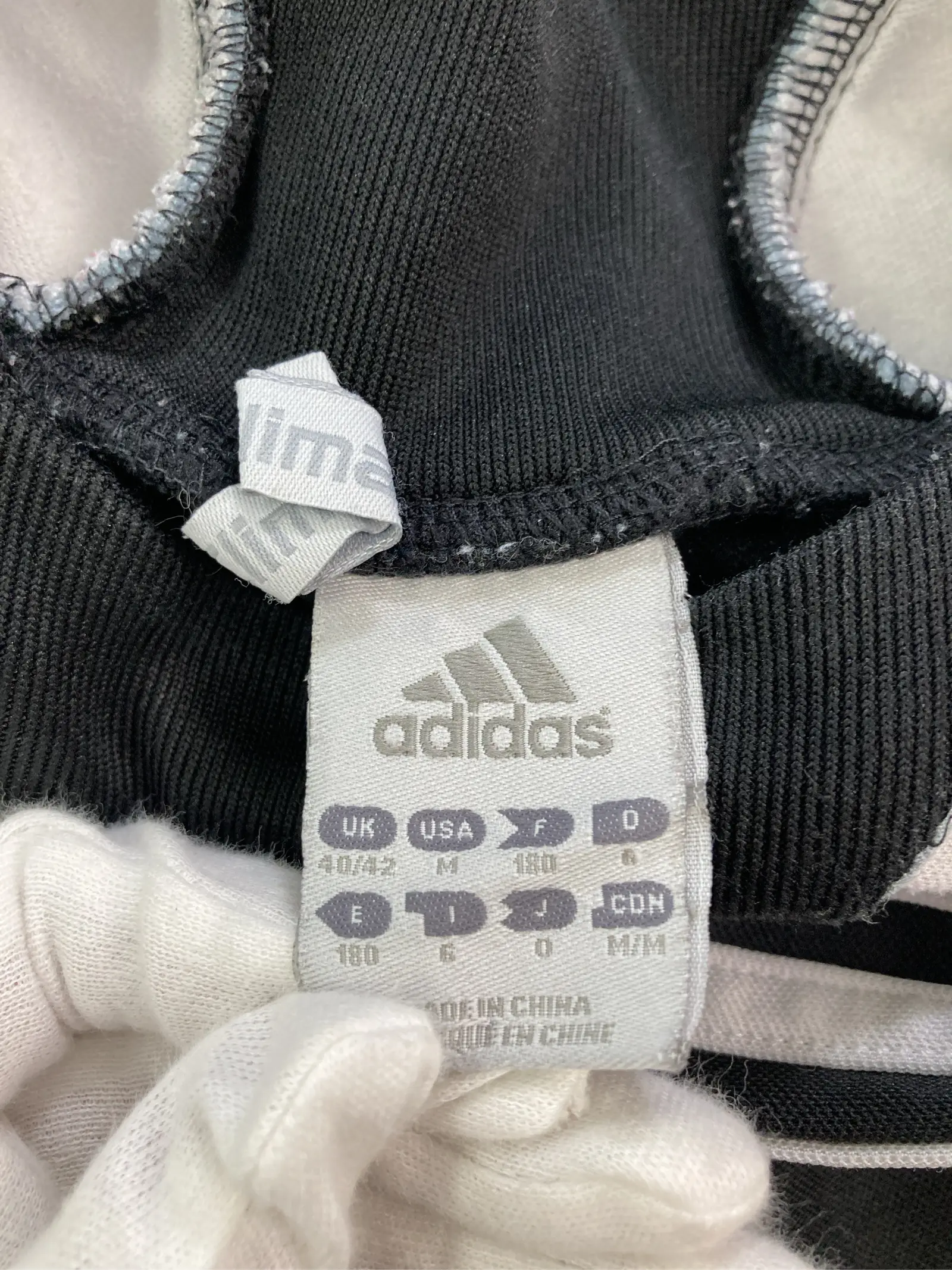 https://r2-worker.digdig.jp/product/57032449-ed4d-41bb-a071-e771a4937942/35e9c6ca-78c5-4219-ac22-c65edda19de9