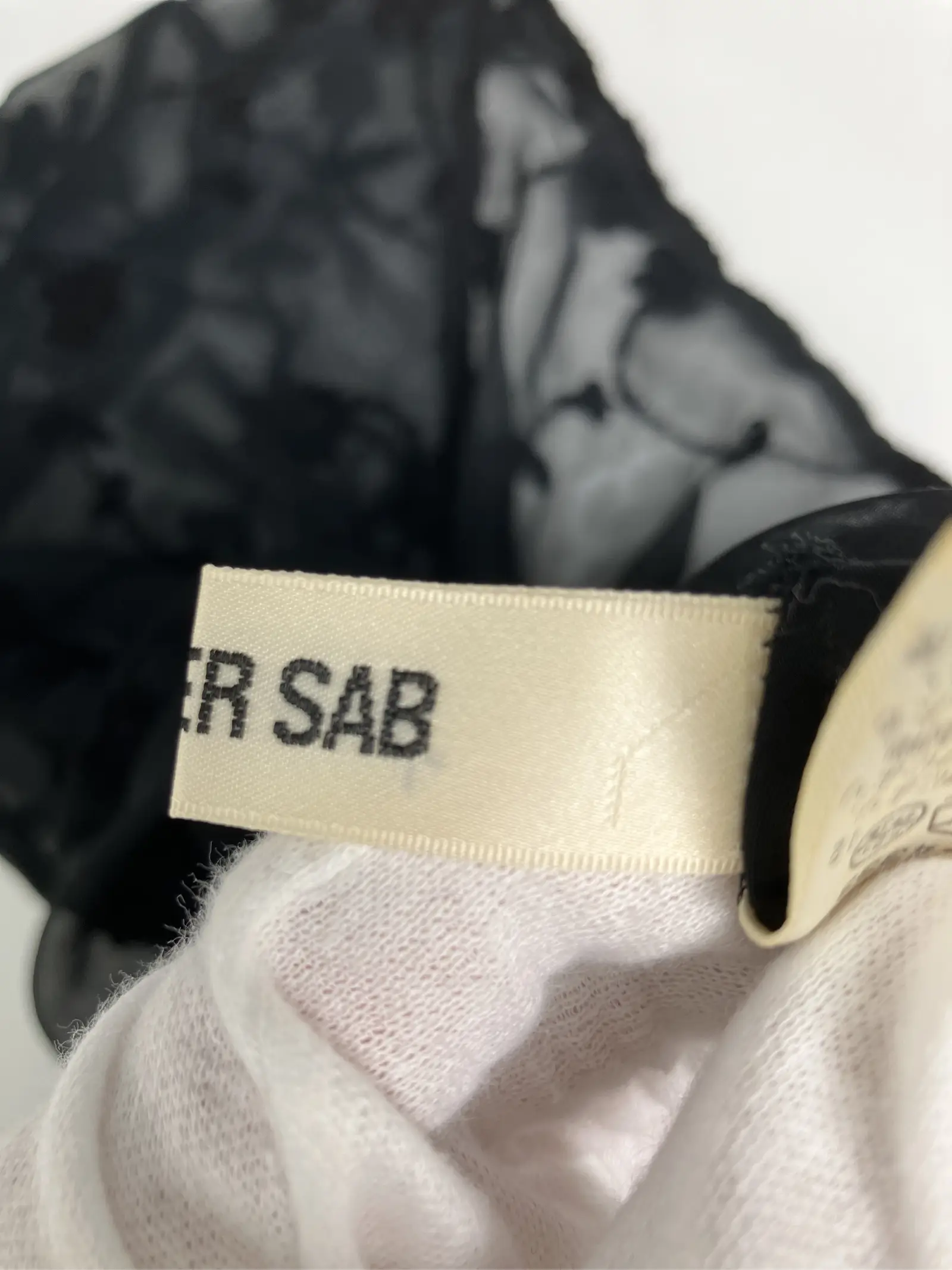 https://r2-worker.digdig.jp/product/571399b3-b375-427a-a1c9-77000b5a0b17/86aa9fbc-e59e-4d58-9cab-fa72138134ea