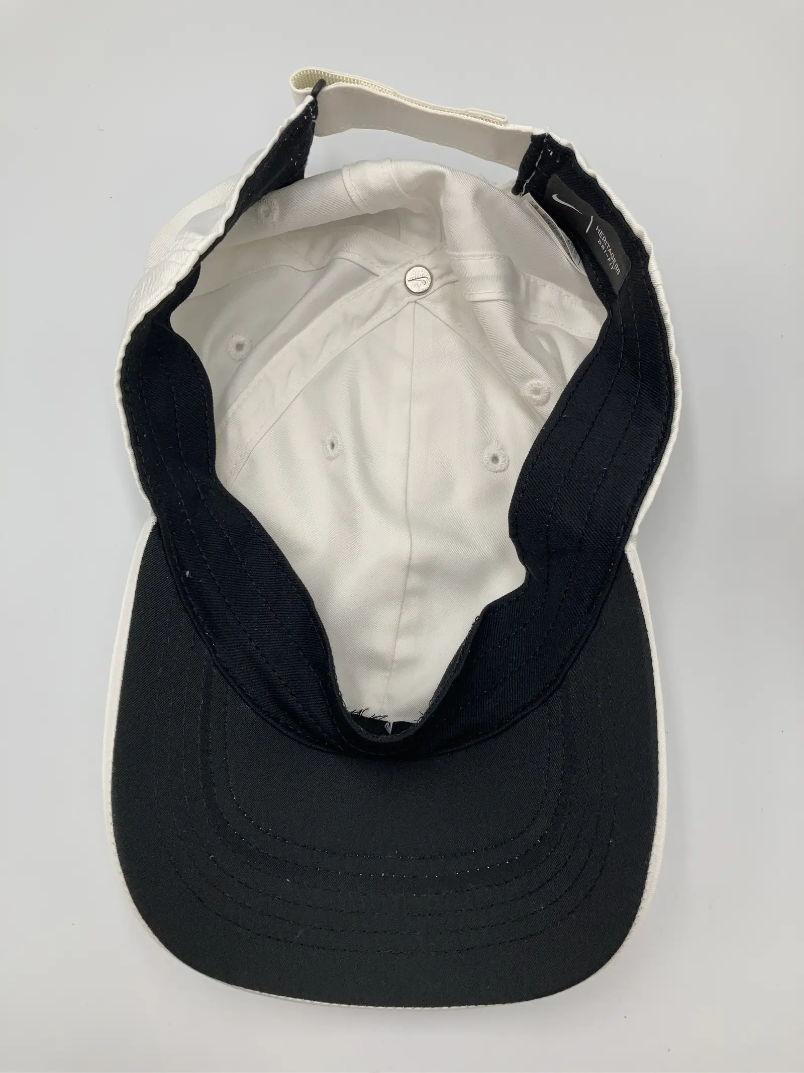 https://r2-worker.digdig.jp/product/571a809e-a621-45c1-b1b9-6e3151fa967e/ba6cb3c7-4712-4a6c-b940-eb872388a879